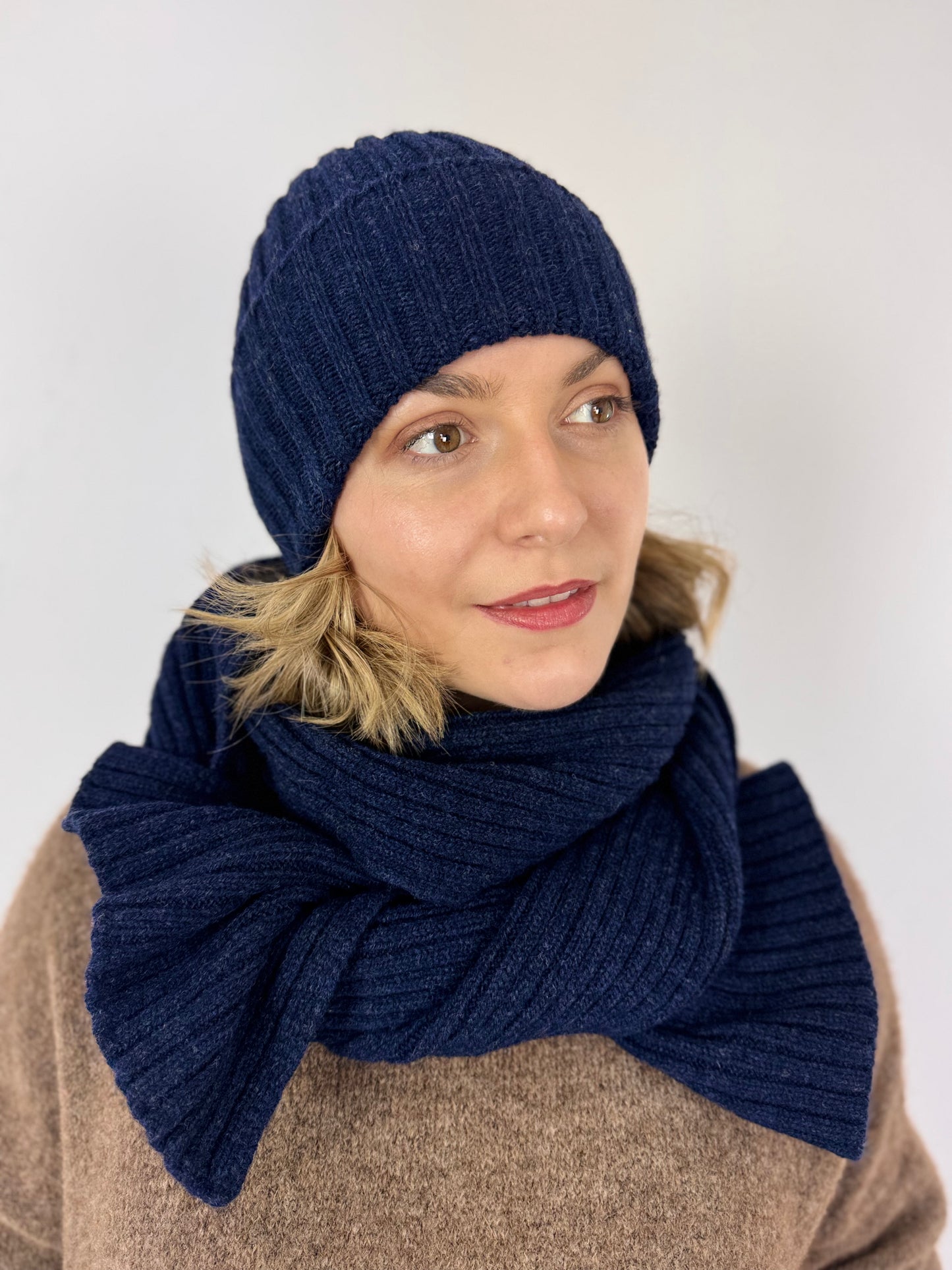 Cordelia James Ribbed Scarf