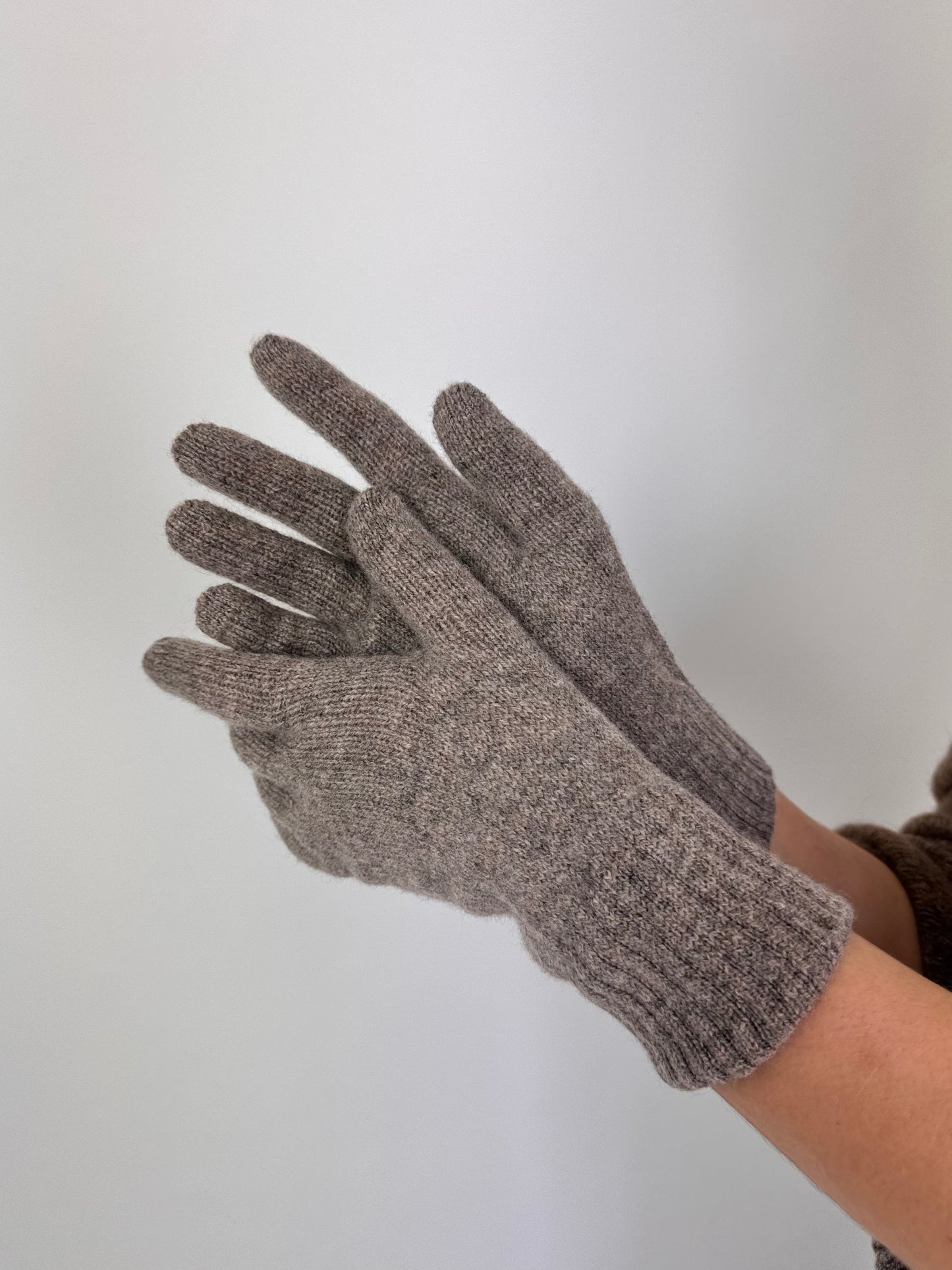 Cordelia James Full Finger Gloves