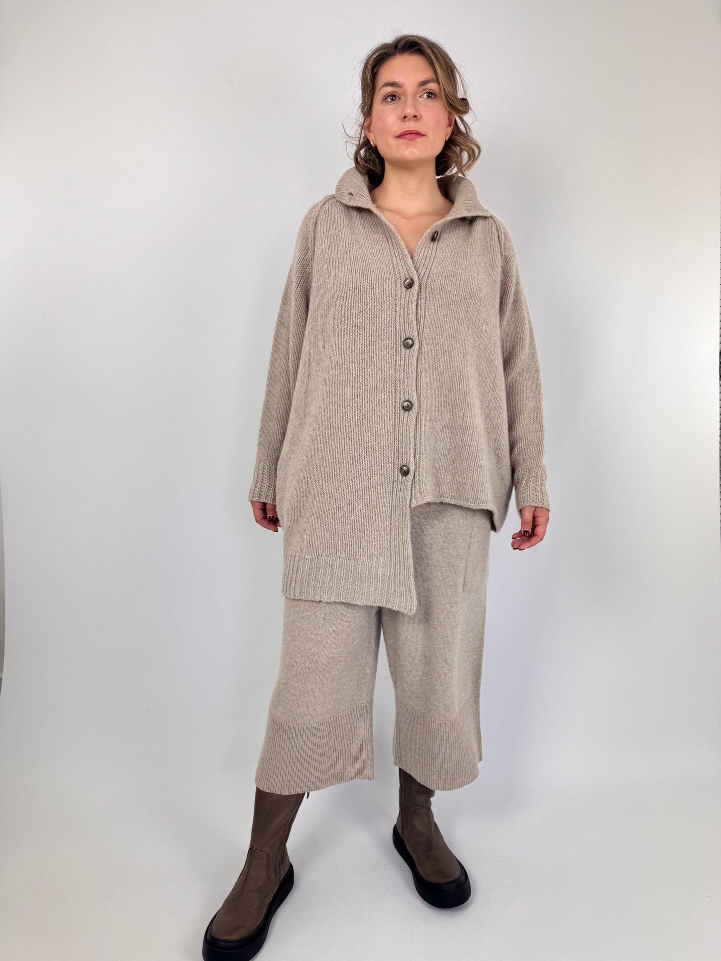 Sort Aarhus Jonida Cardigan Beige