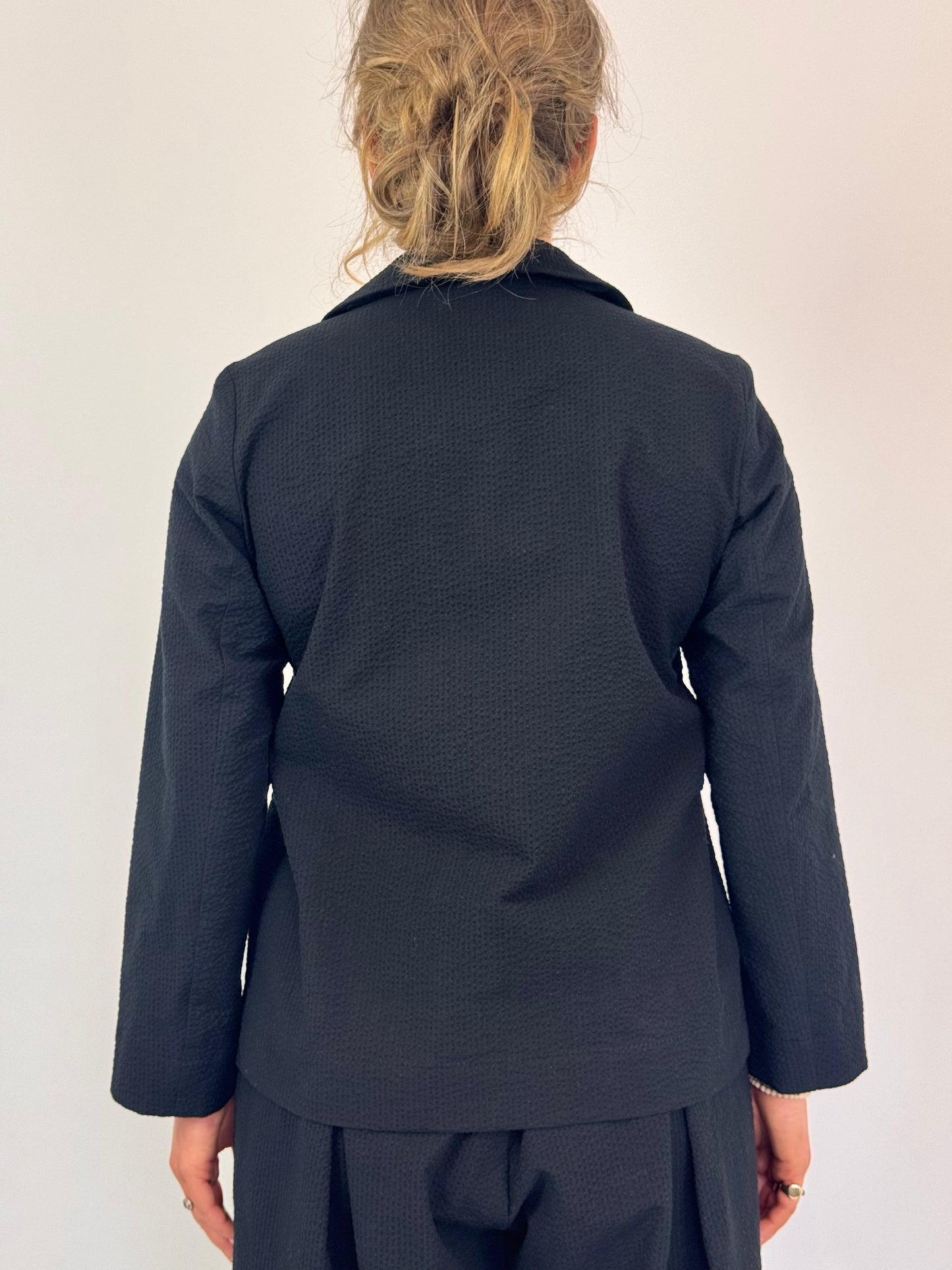 Der Antagonist J55 Jacket Black