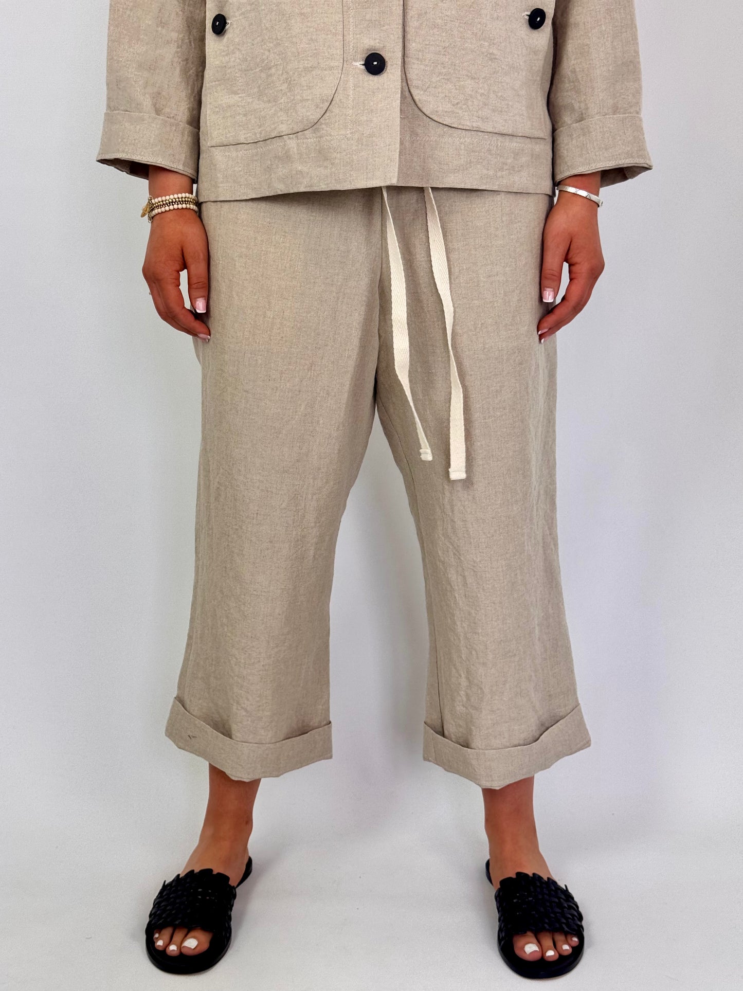 Der Antagonist P20 Trousers Ecru