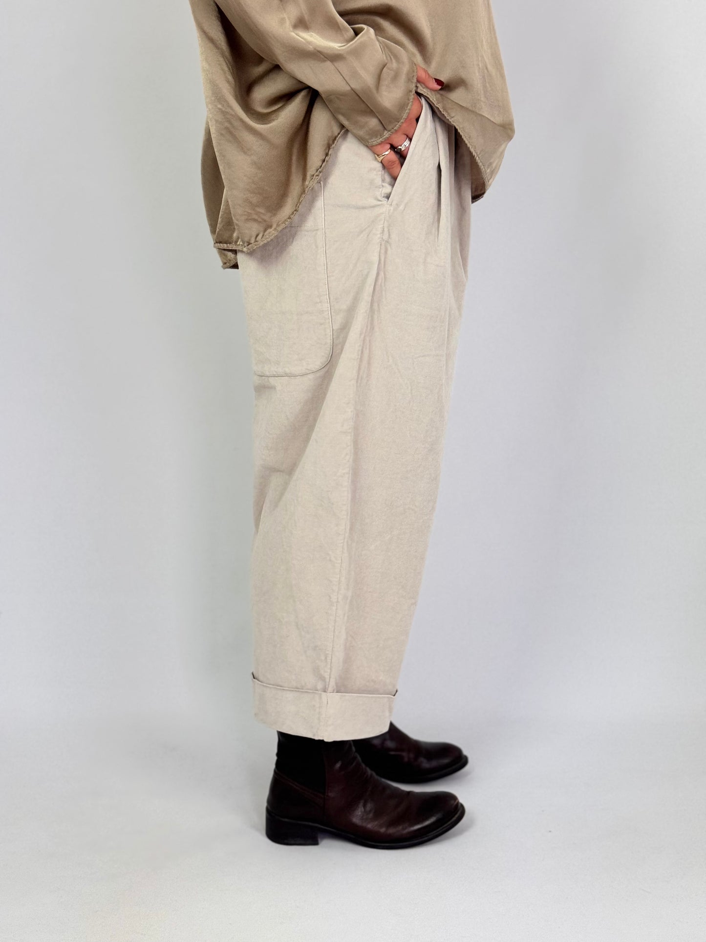 Album di Famiglia 2391 Bragoni V Trousers Oatmeal