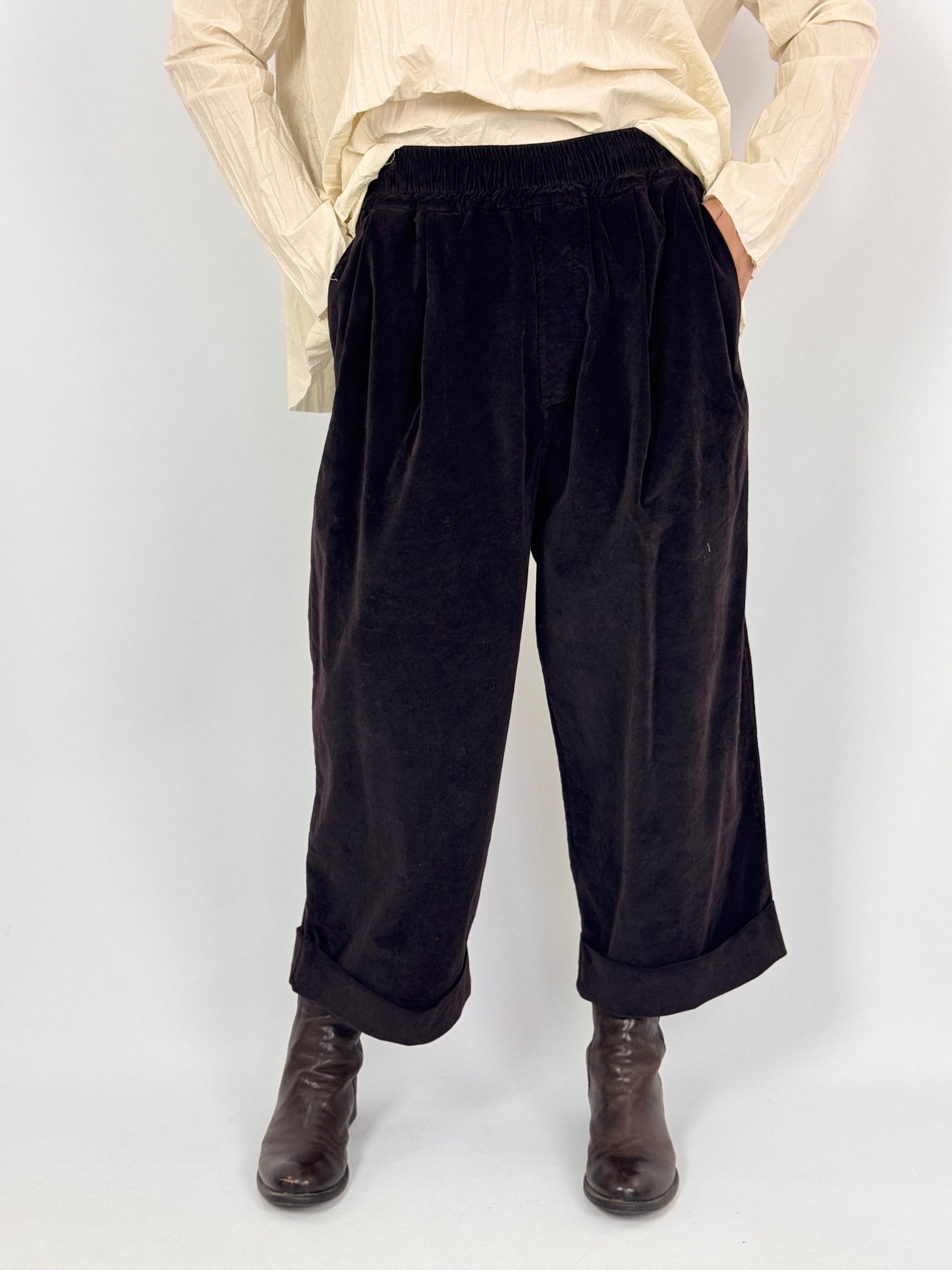 Album di Famiglia 2391 Bragoni V Trousers Choco