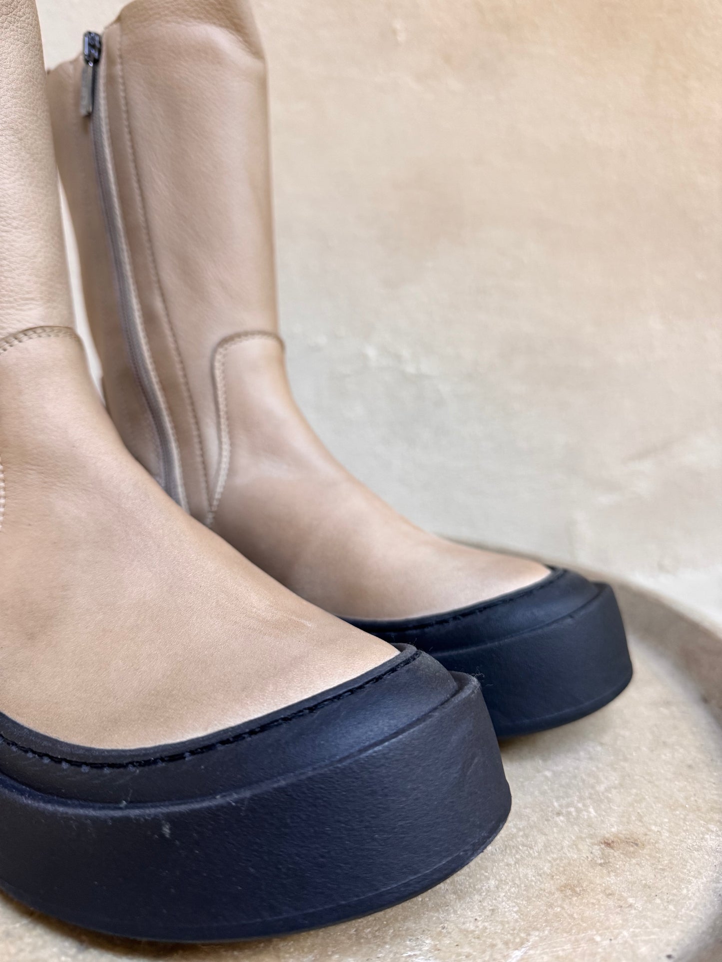 Lofina 8280 Boots Aglio