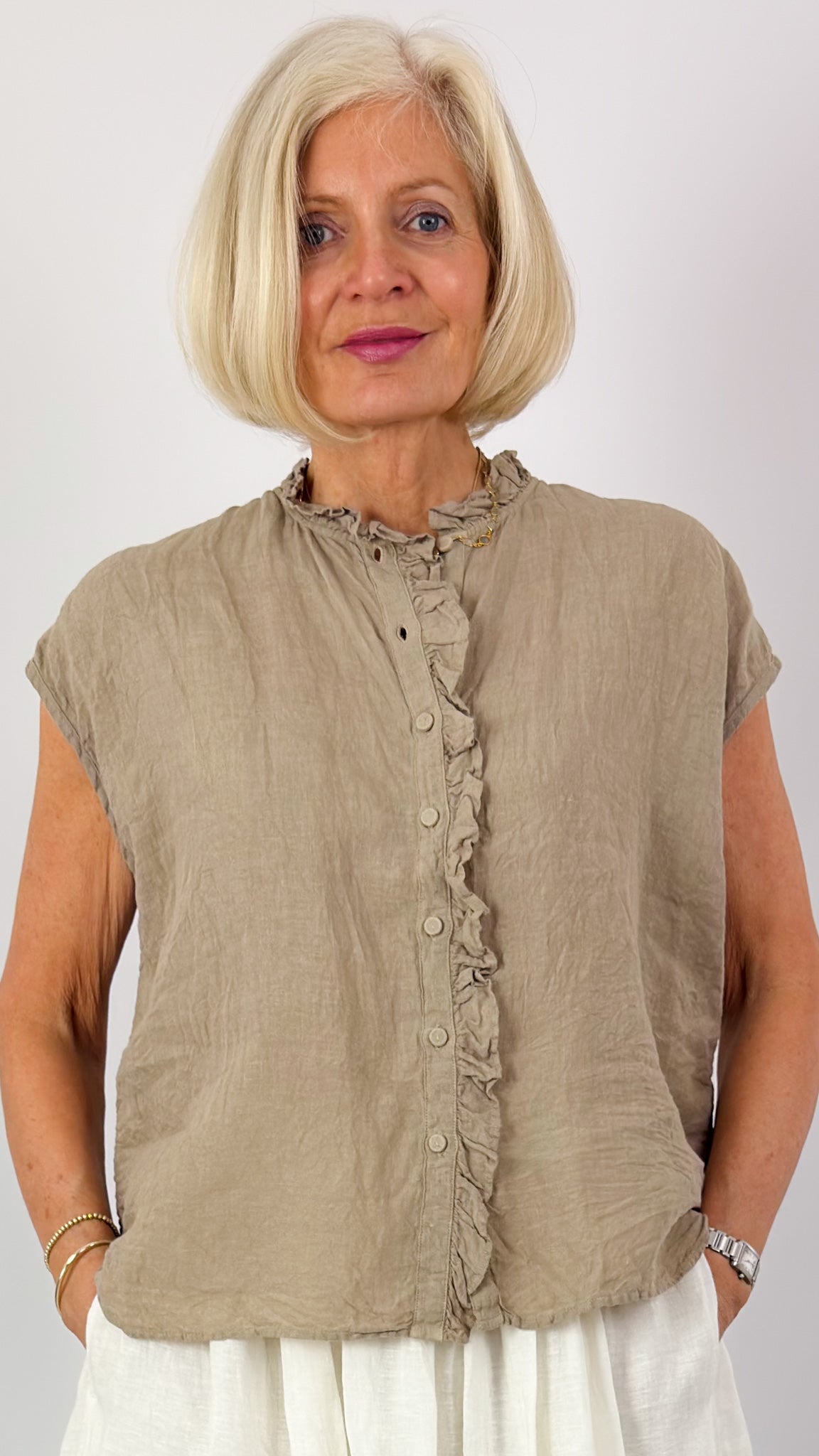 Maison de Soil 001D Frill Shirt Ash Beige – Cordelia James
