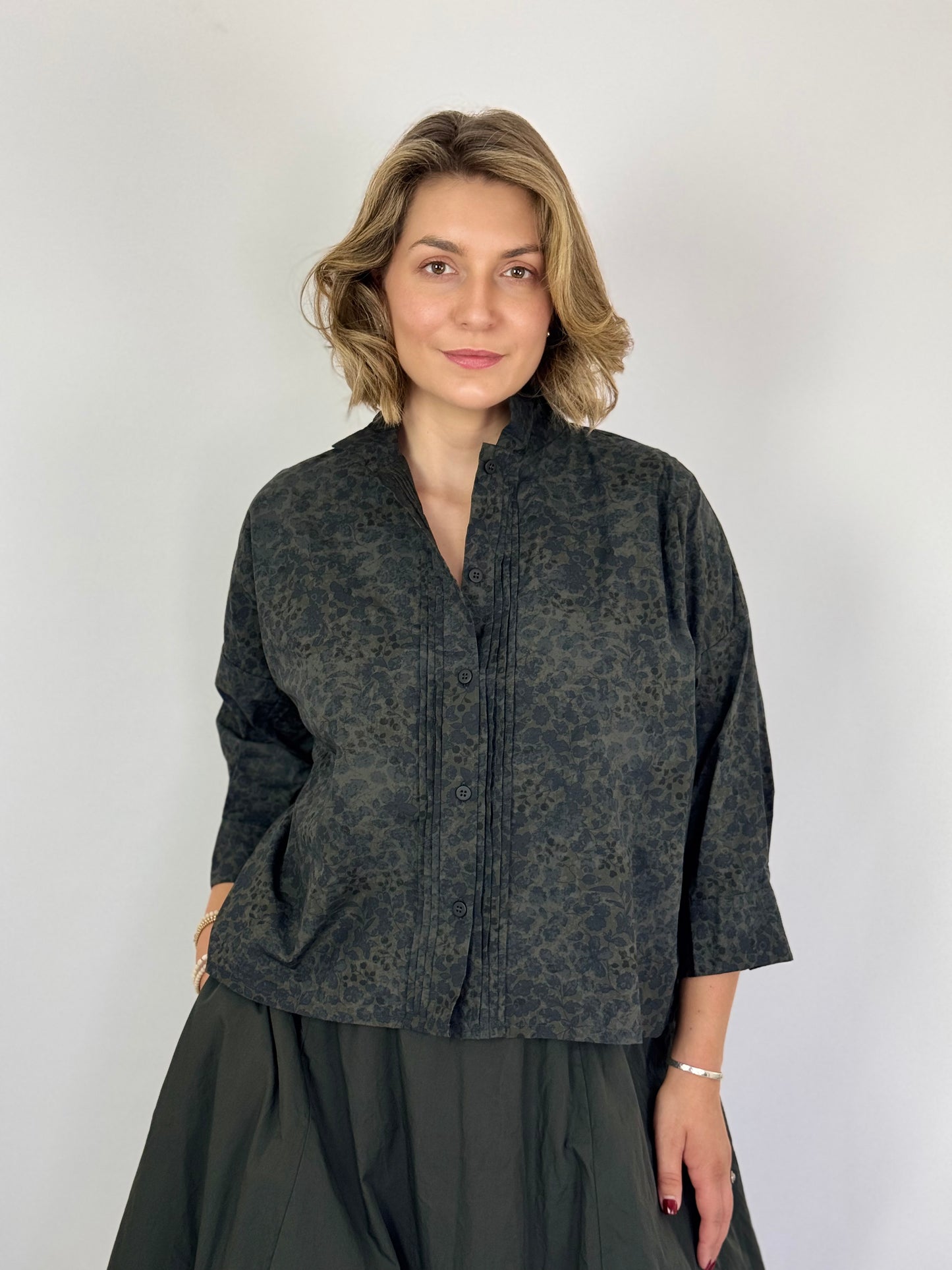 Bergfabel Claudia Shirt Dark Flower