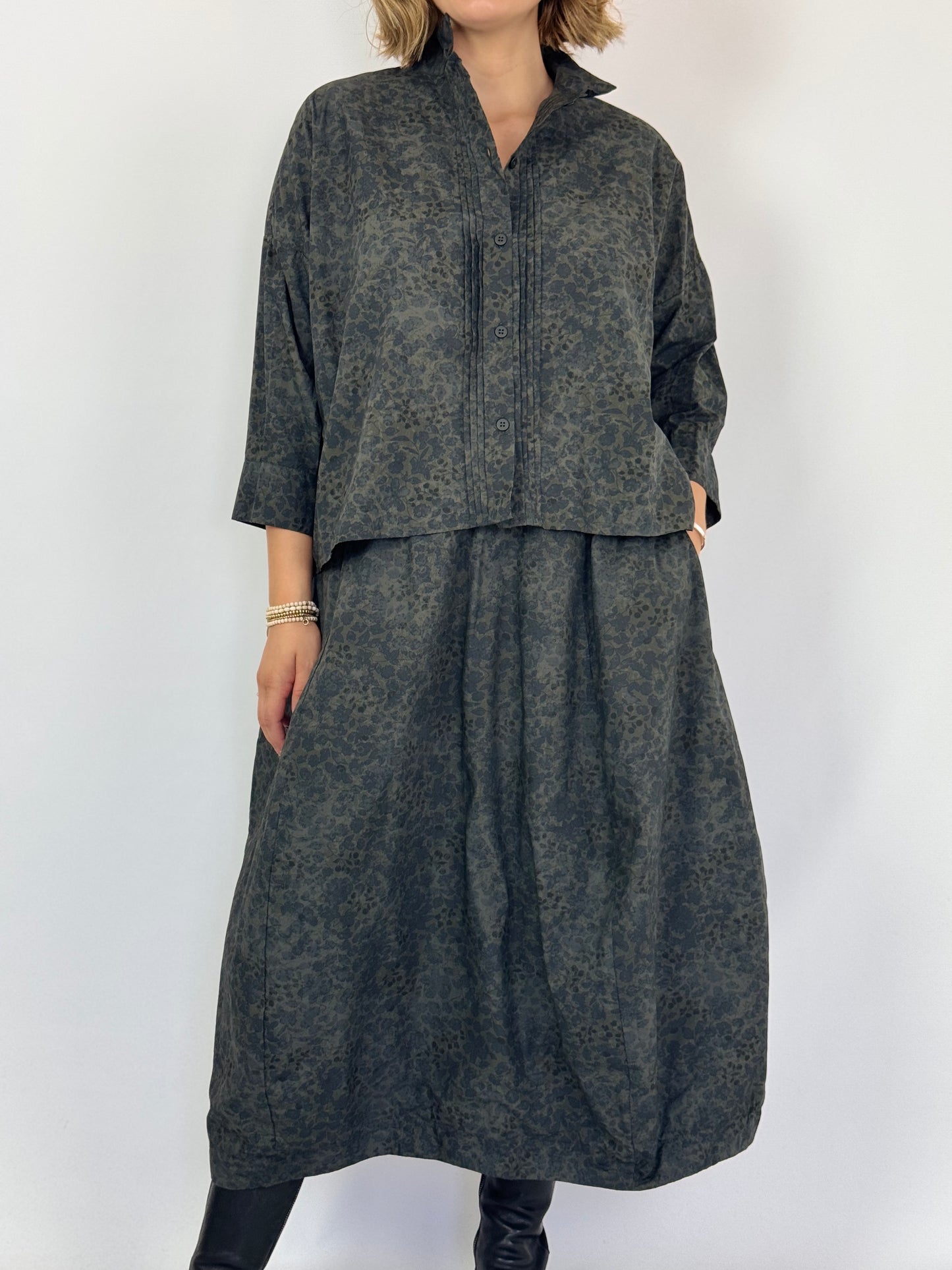 Bergfabel Carla Skirt Dark Flower