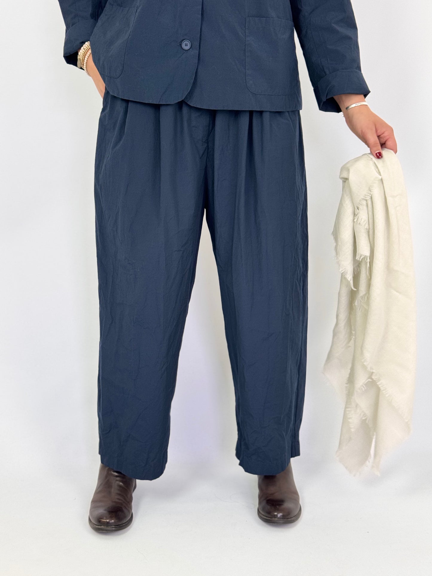 Manuelle Guibal 6903 Babe Dandy Big Trousers Nocturne
