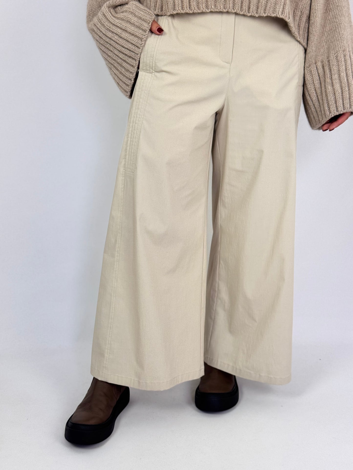 Annette Gortz Jul Trousers Beige