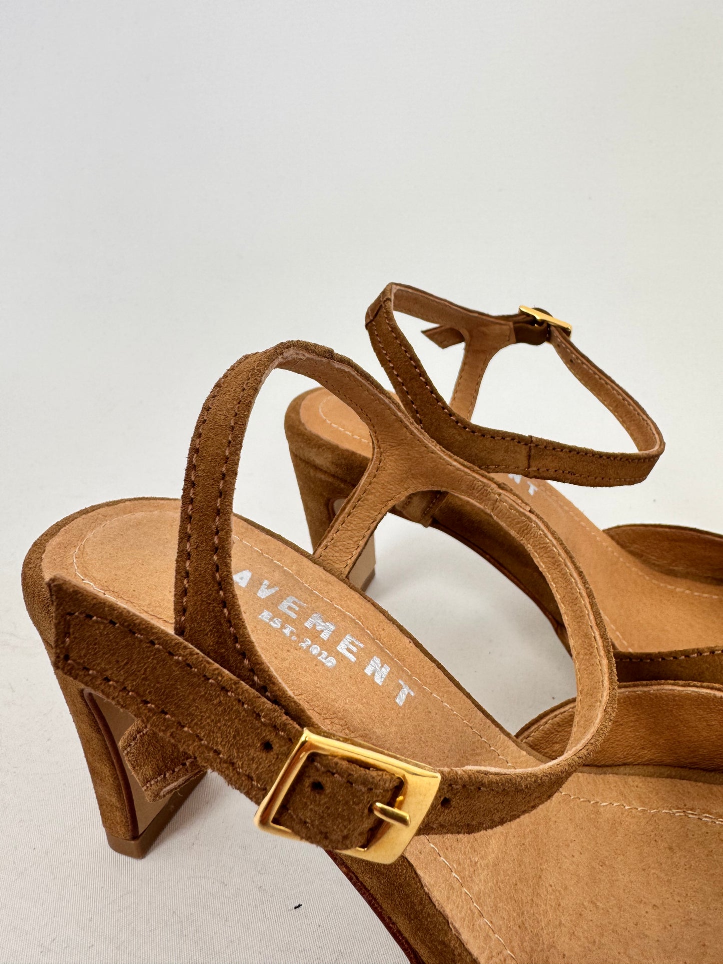 Pavement Lula Shoes Tan