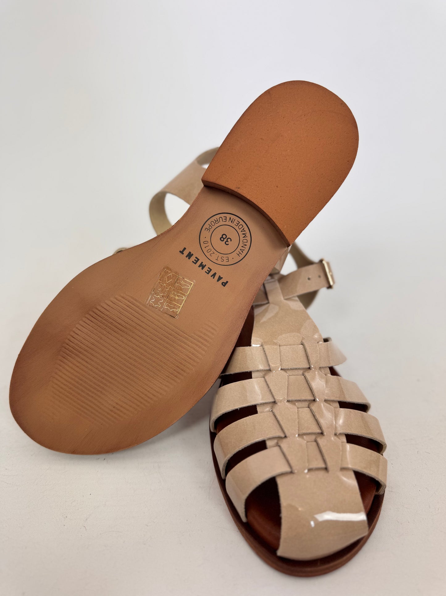Pavement Lilli Sandals Sand