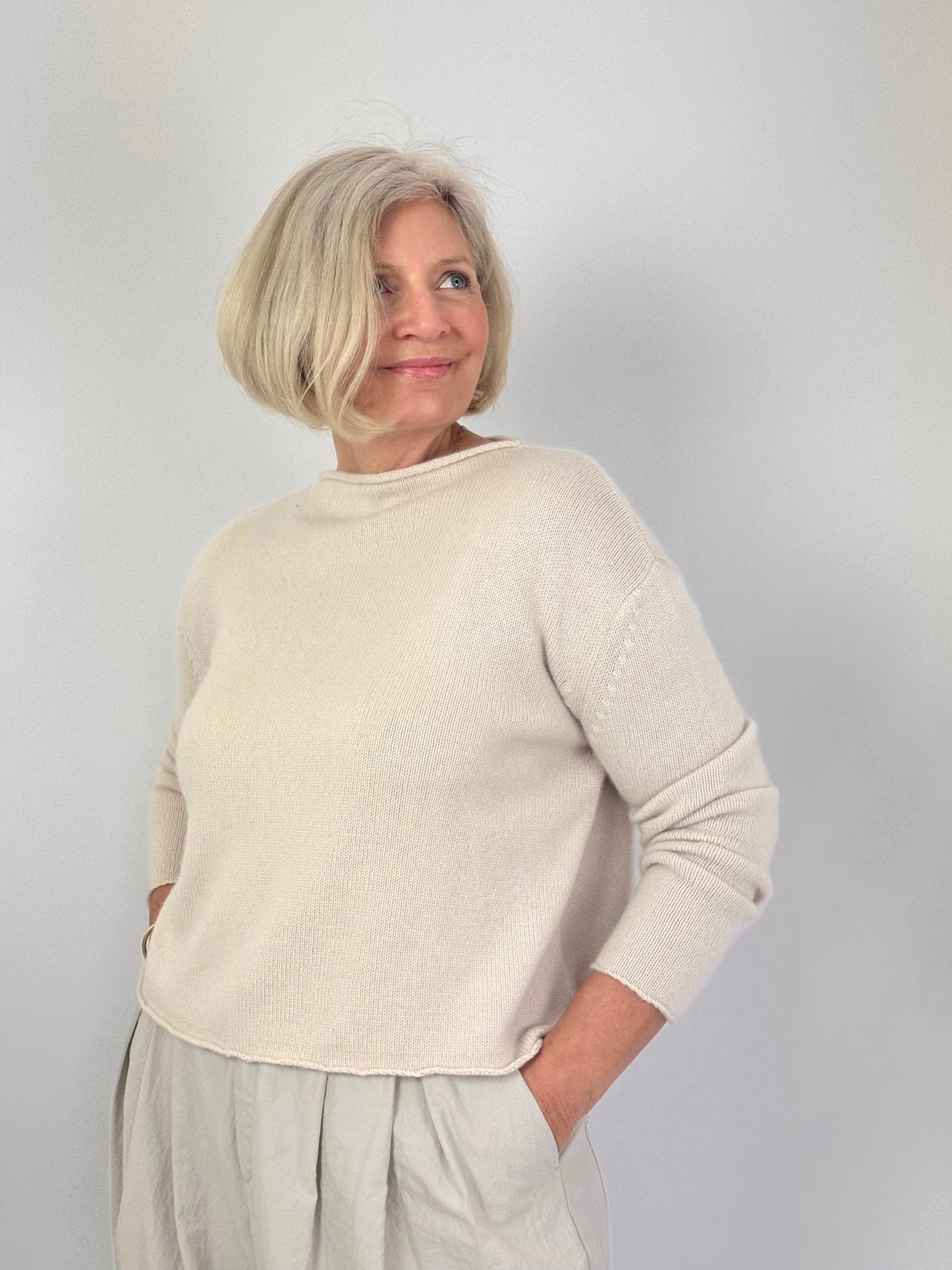 Cordelia James Pea Cashmere Jumper Stone