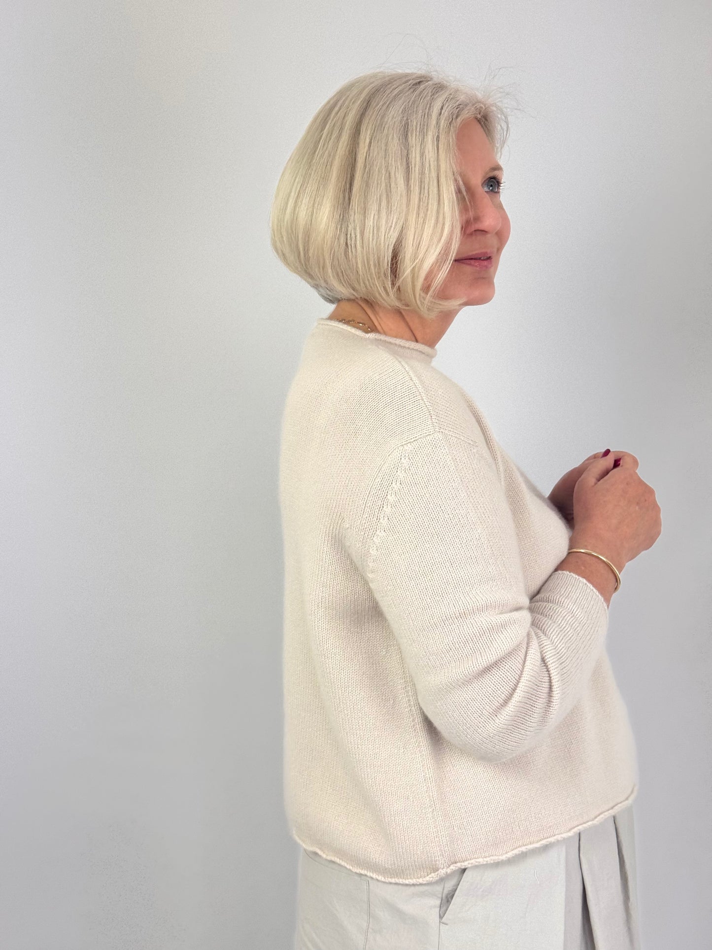 Cordelia James Pea Cashmere Jumper Stone
