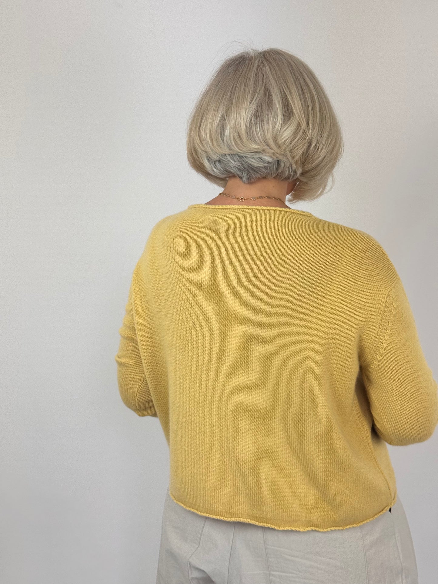Cordelia James Pea Cashmere Jumper Tumeric
