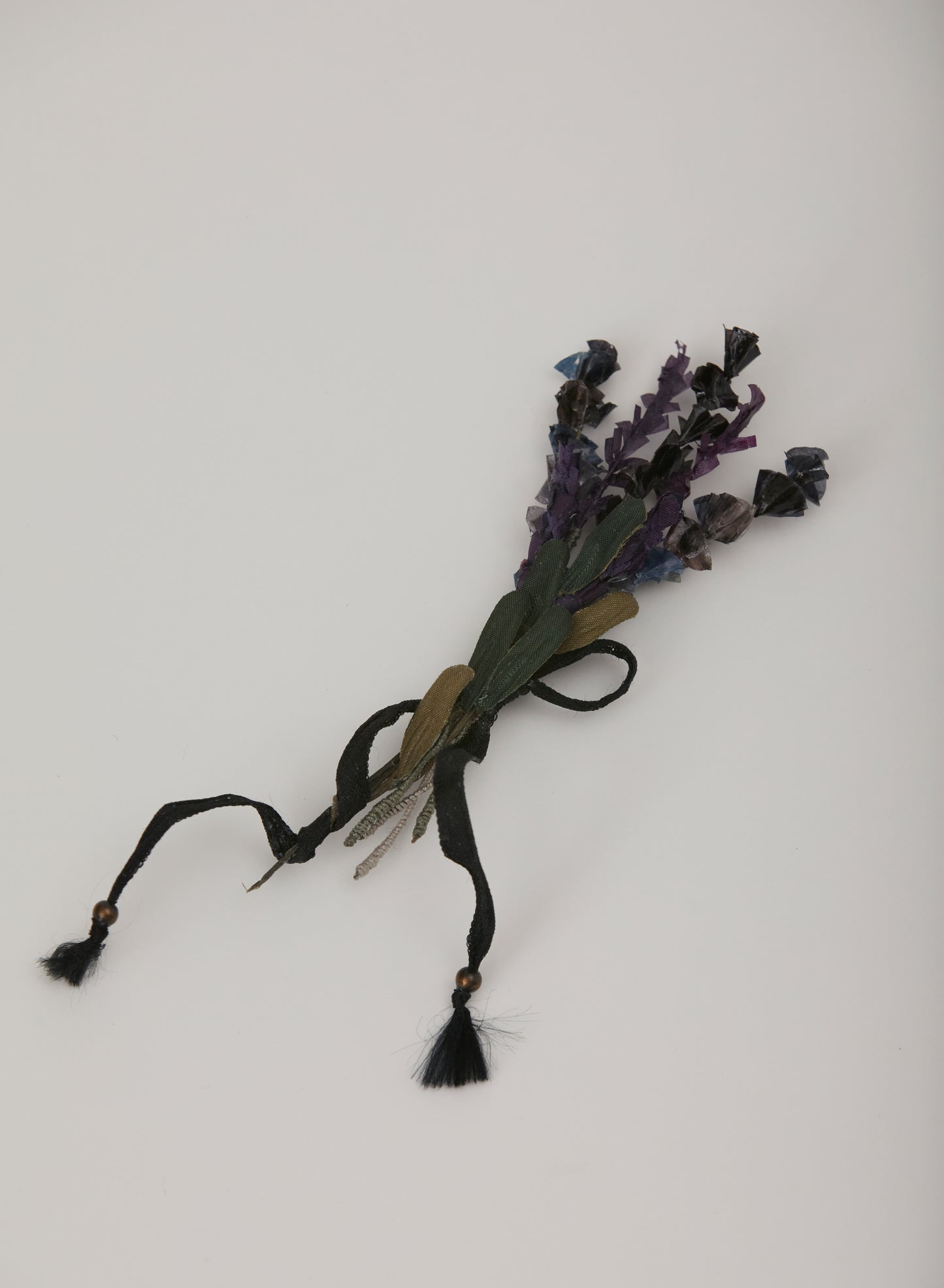 Pas De Calais 0101 Lavender Corsage Brooch