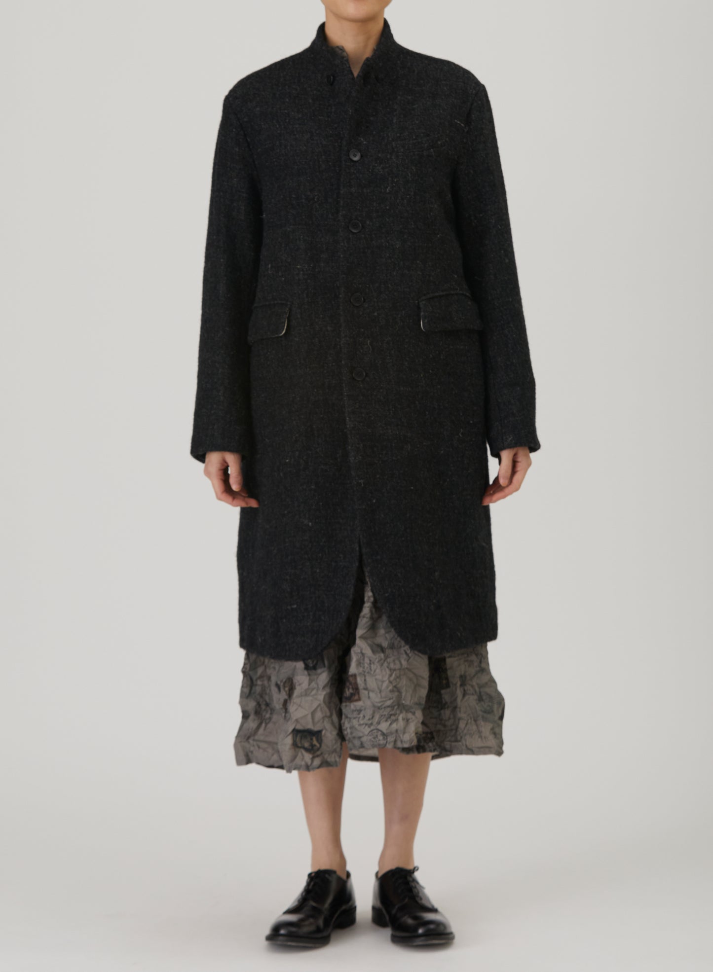 Pas De Calais 9392 Chesterfield Coat Charcoal PRE-ORDER