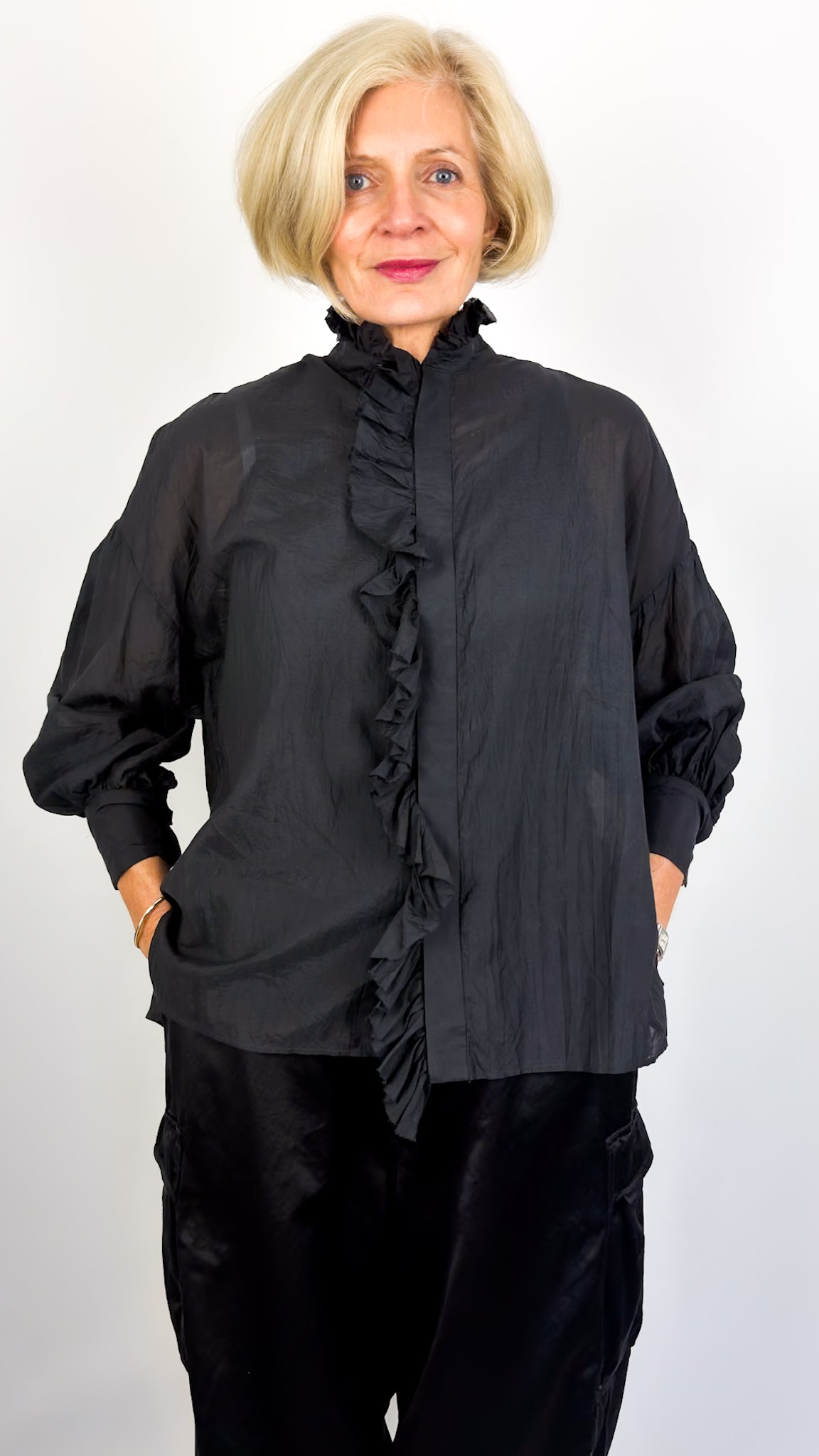 Toujours Bishop Sleeve Shirt Navy Black