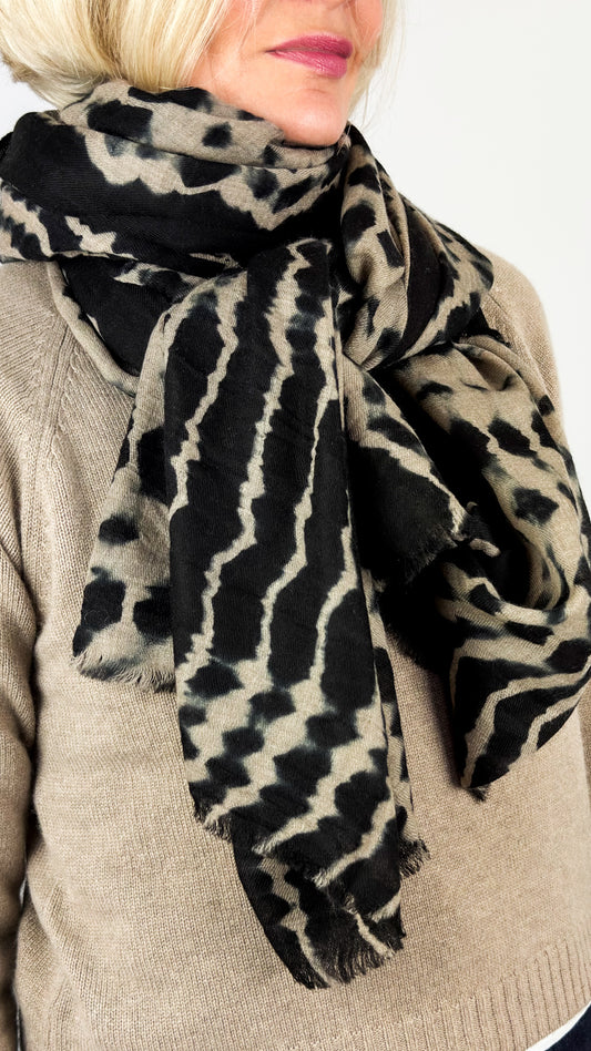 Denovembre Rive Scarf Black