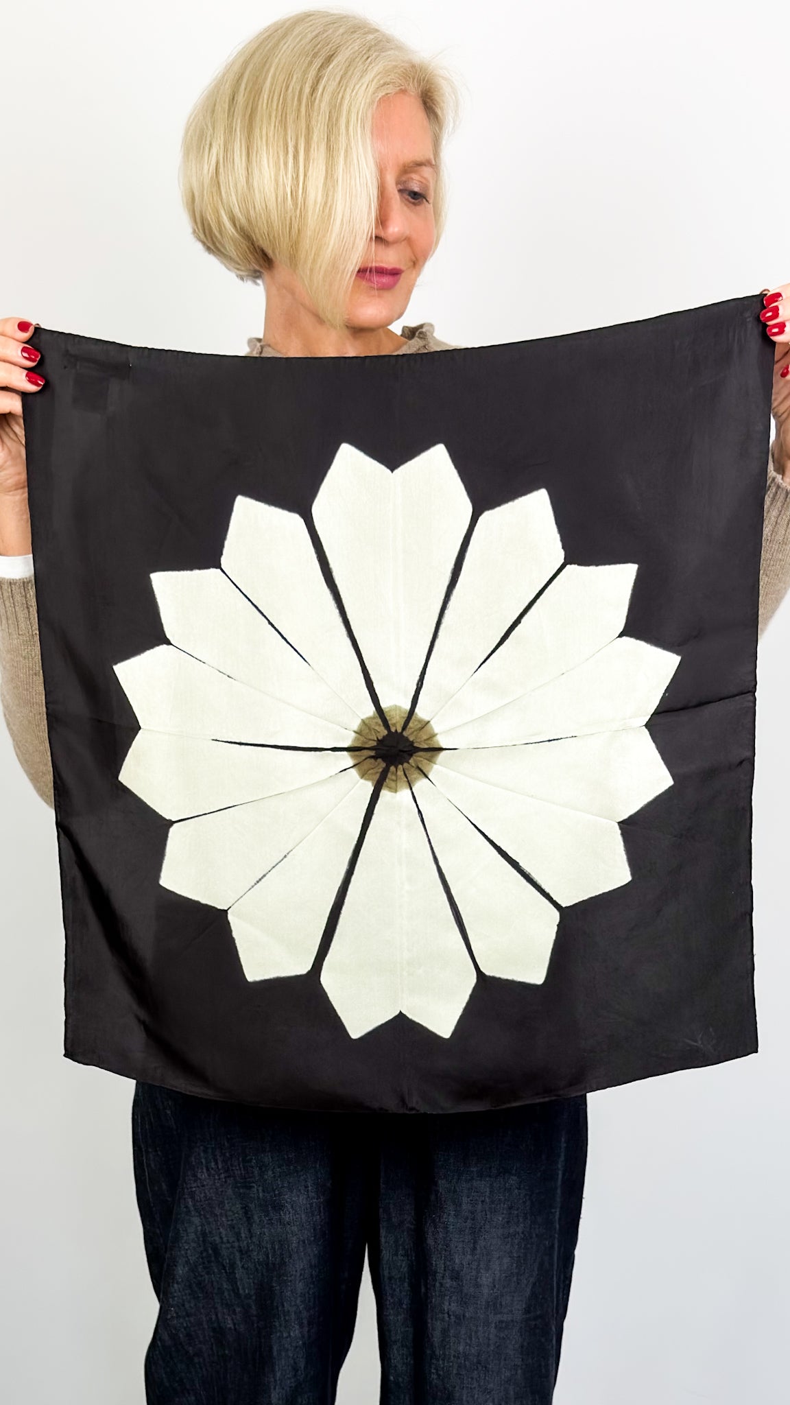Denovembre Helios Scarf Mocha/Black