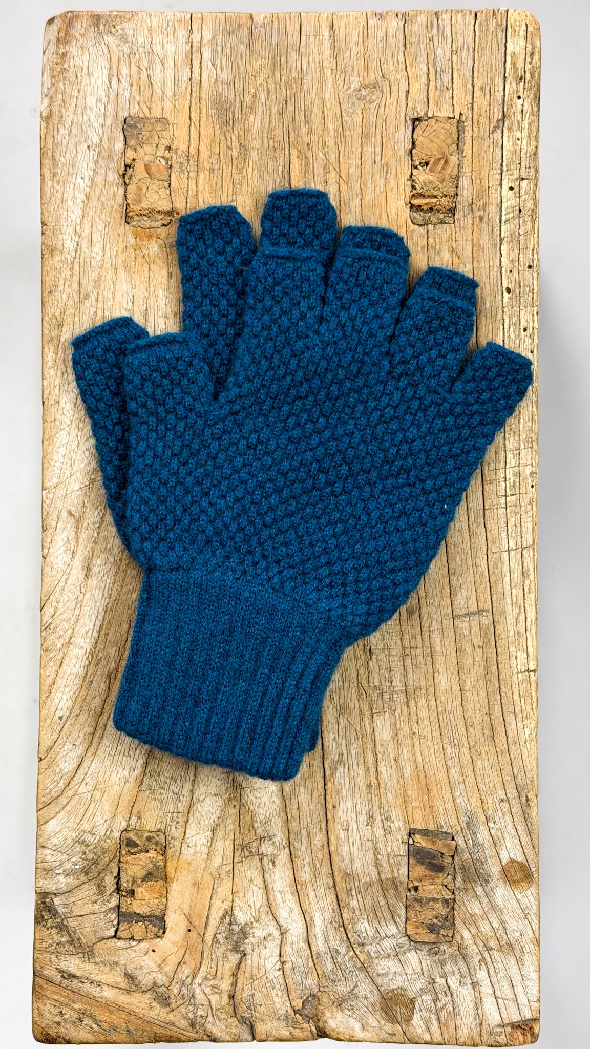 CJ Moss Stitch 1/2 Finger Gloves