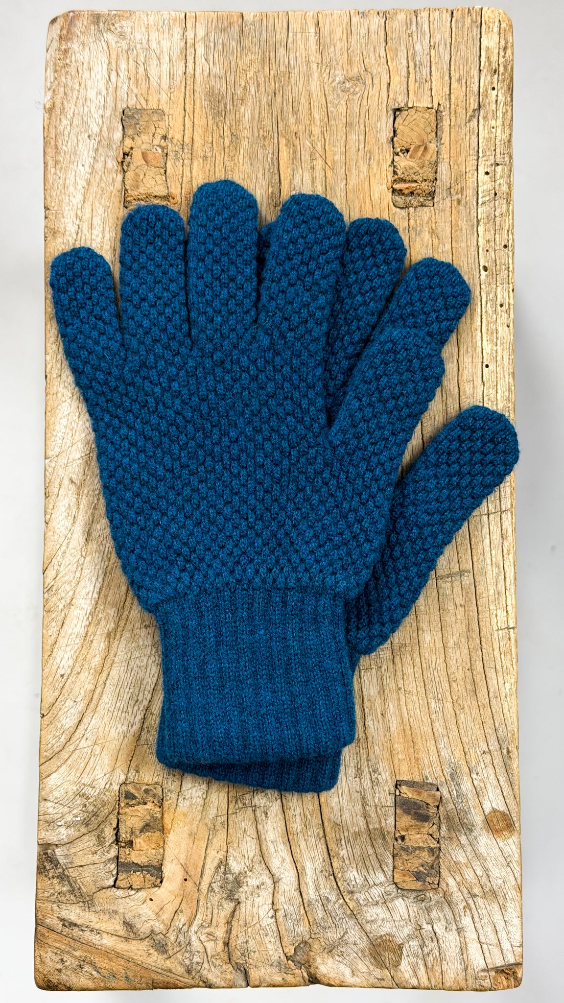 Cordelia James Moss Stitch Gloves