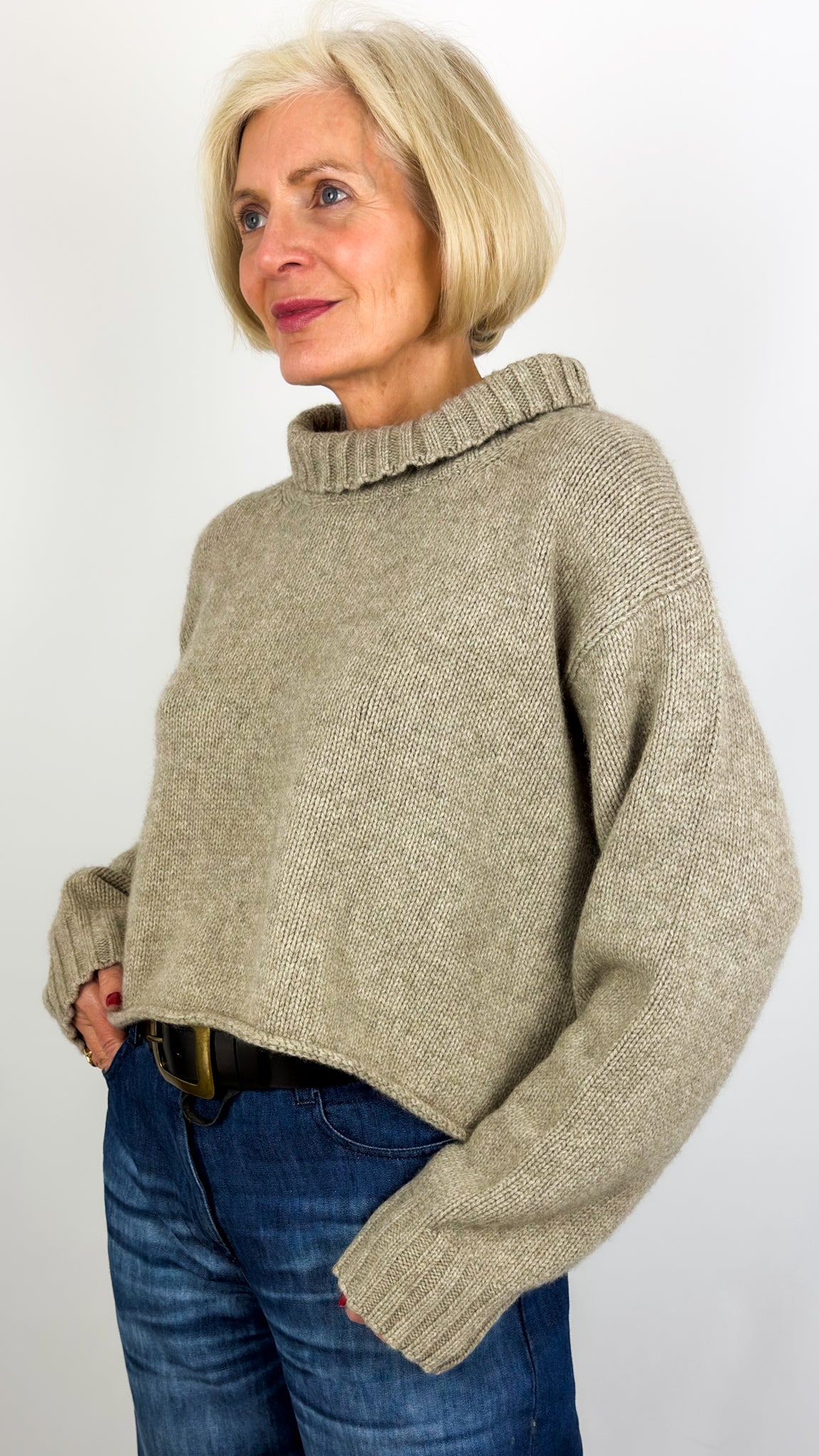 Cordelia James Short Roger Jumper Stone