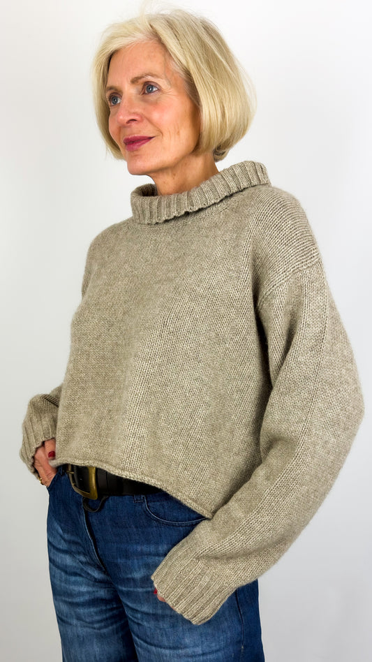 Cordelia James Short Roger Jumper Stone