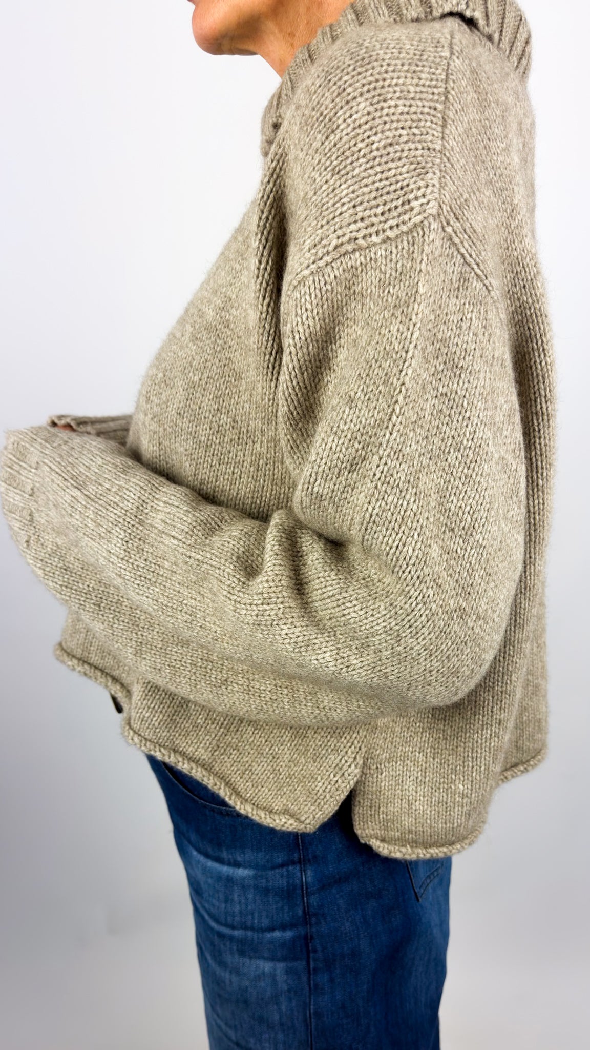 Cordelia James Short Roger Jumper Stone