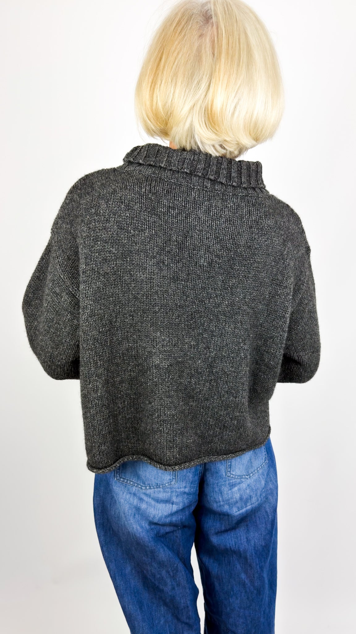 Cordelia James Short Roger Jumper Graphite