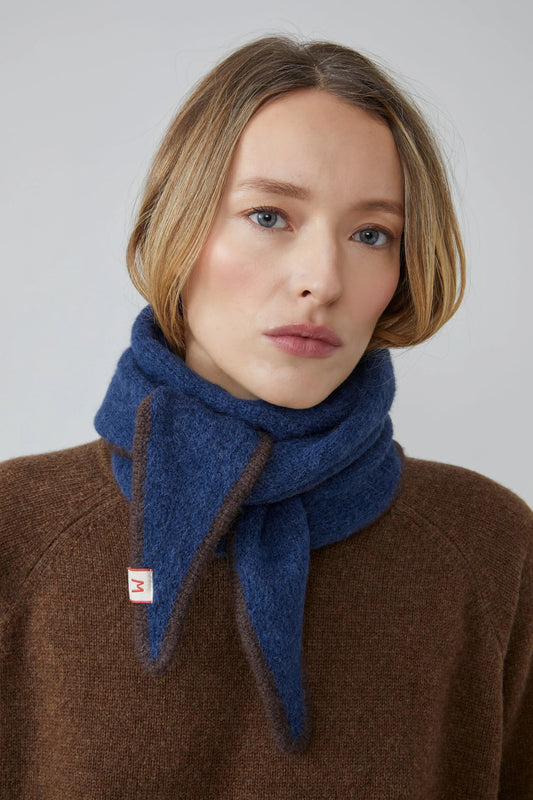 Moismont 218 Scarf Indigo