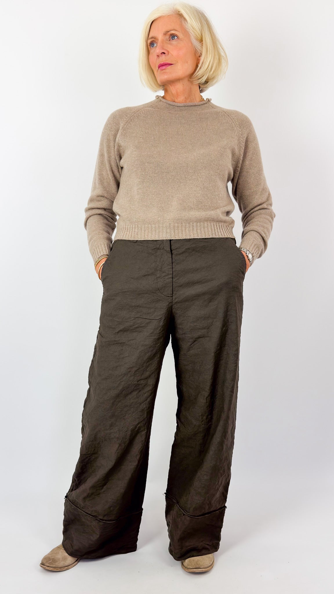 Aequamente 206 Trousers Visone