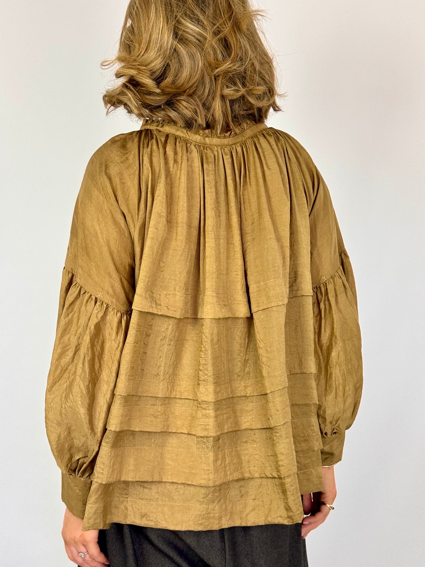 Runaway Bicycle Astrid Blouse Camel