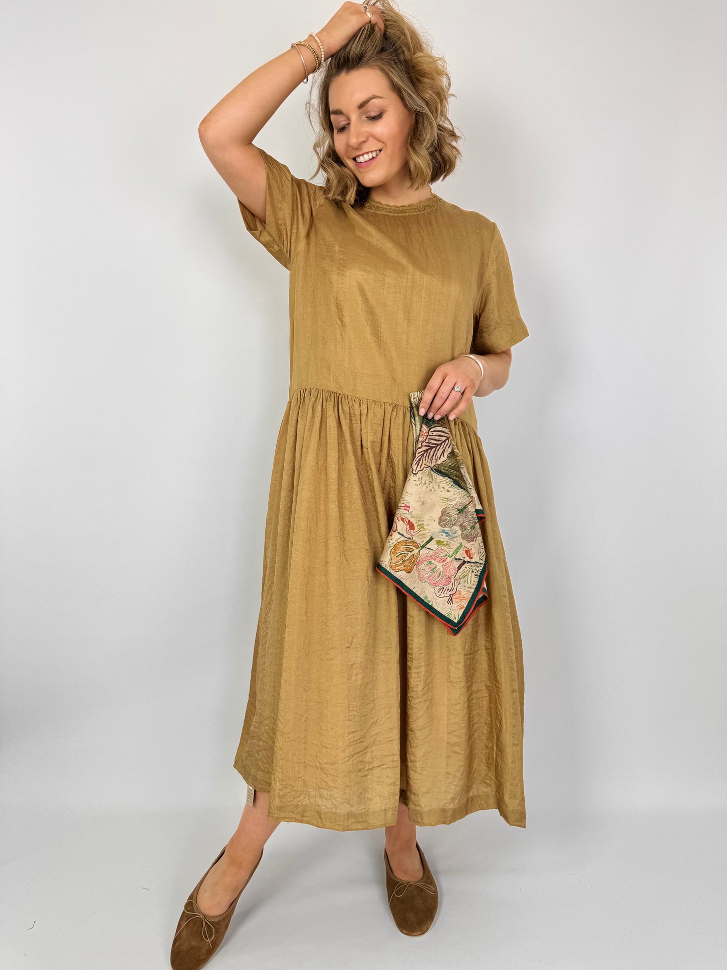 Runaway Bicycle Amber Dress Camel