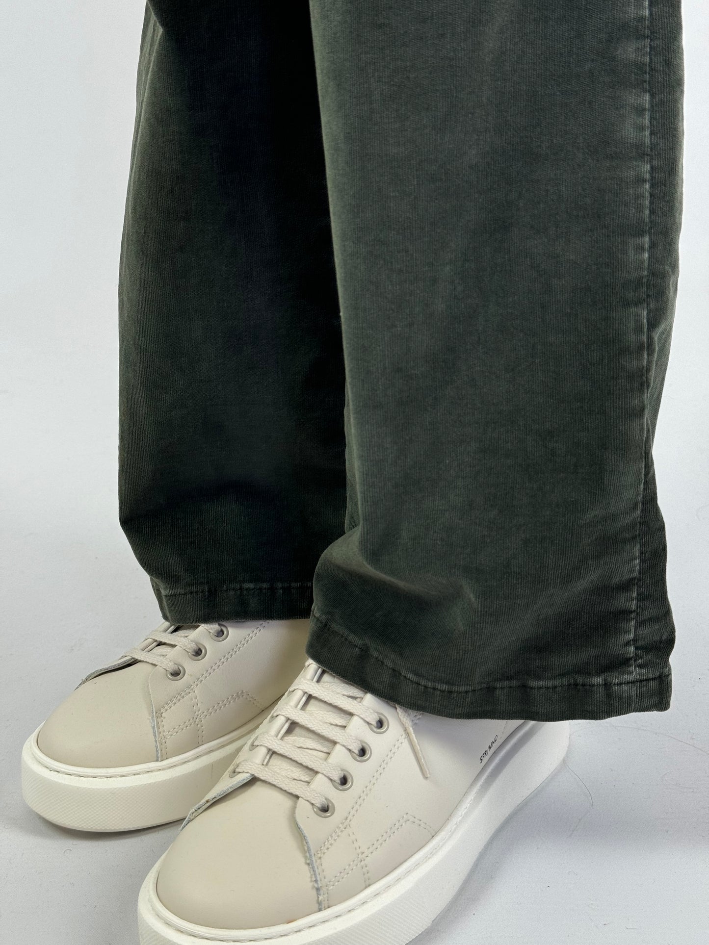 Islow Leha Trousers Khaki