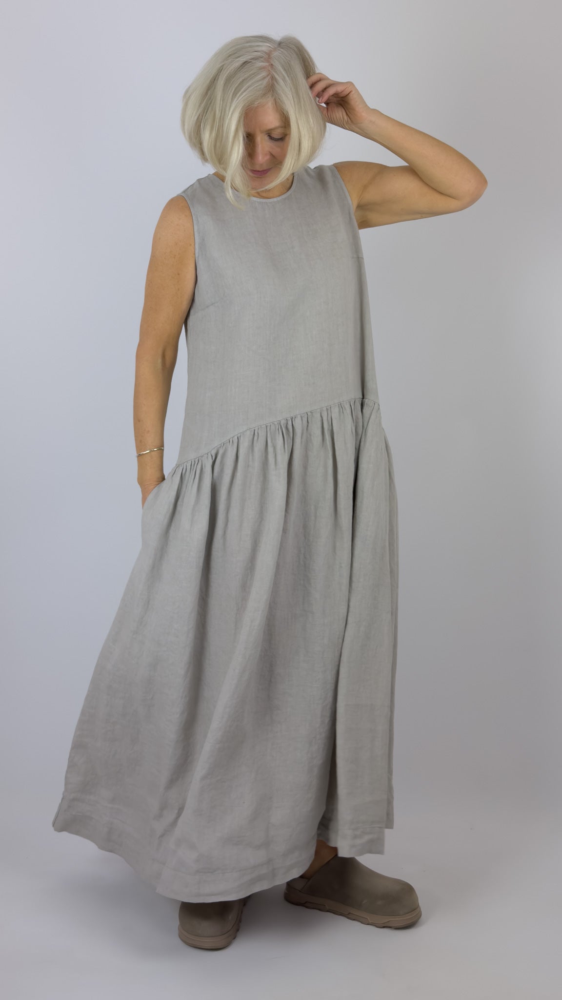 Neirami 224LI Dress Shell