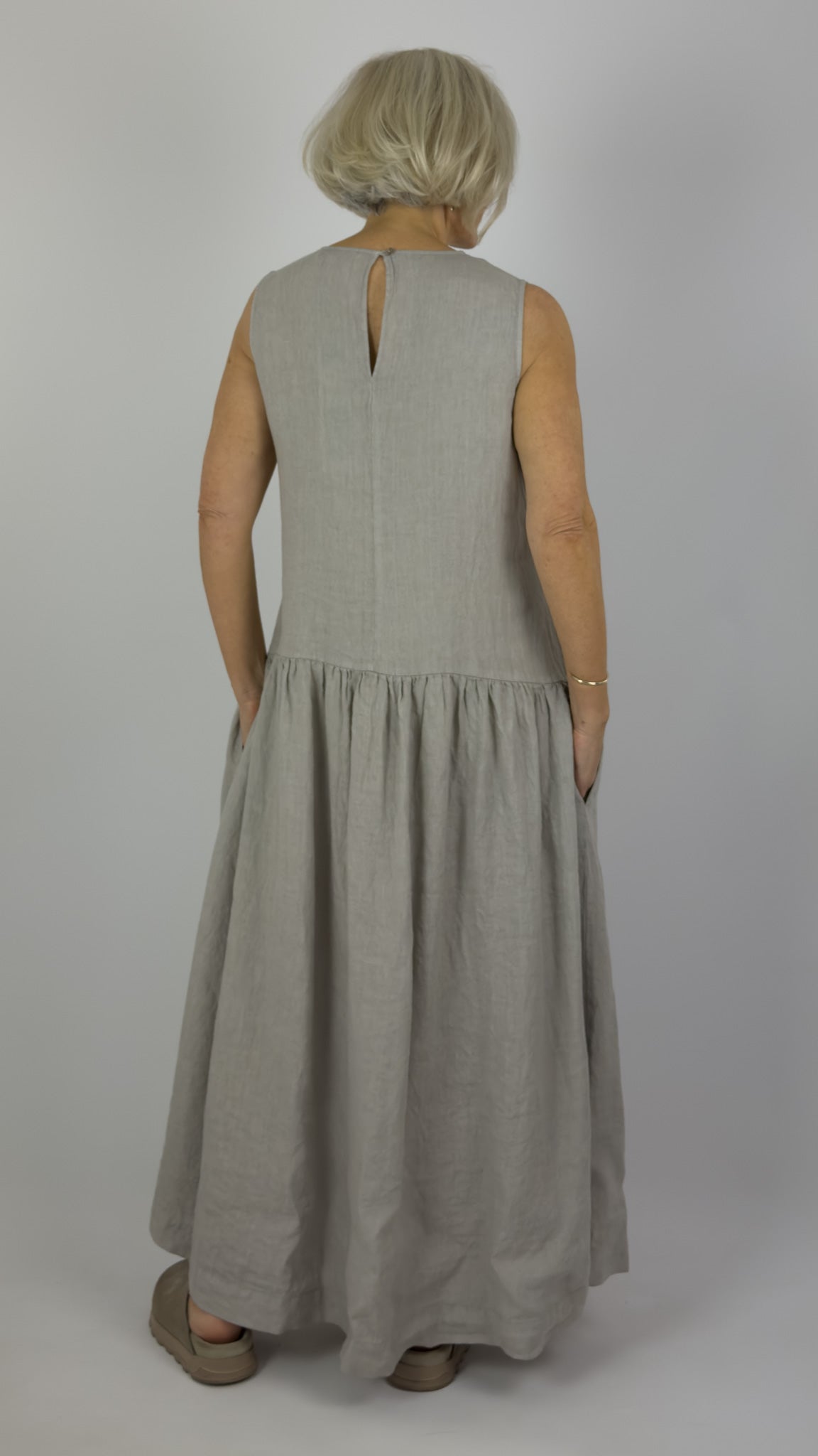 Neirami 224LI Dress Shell