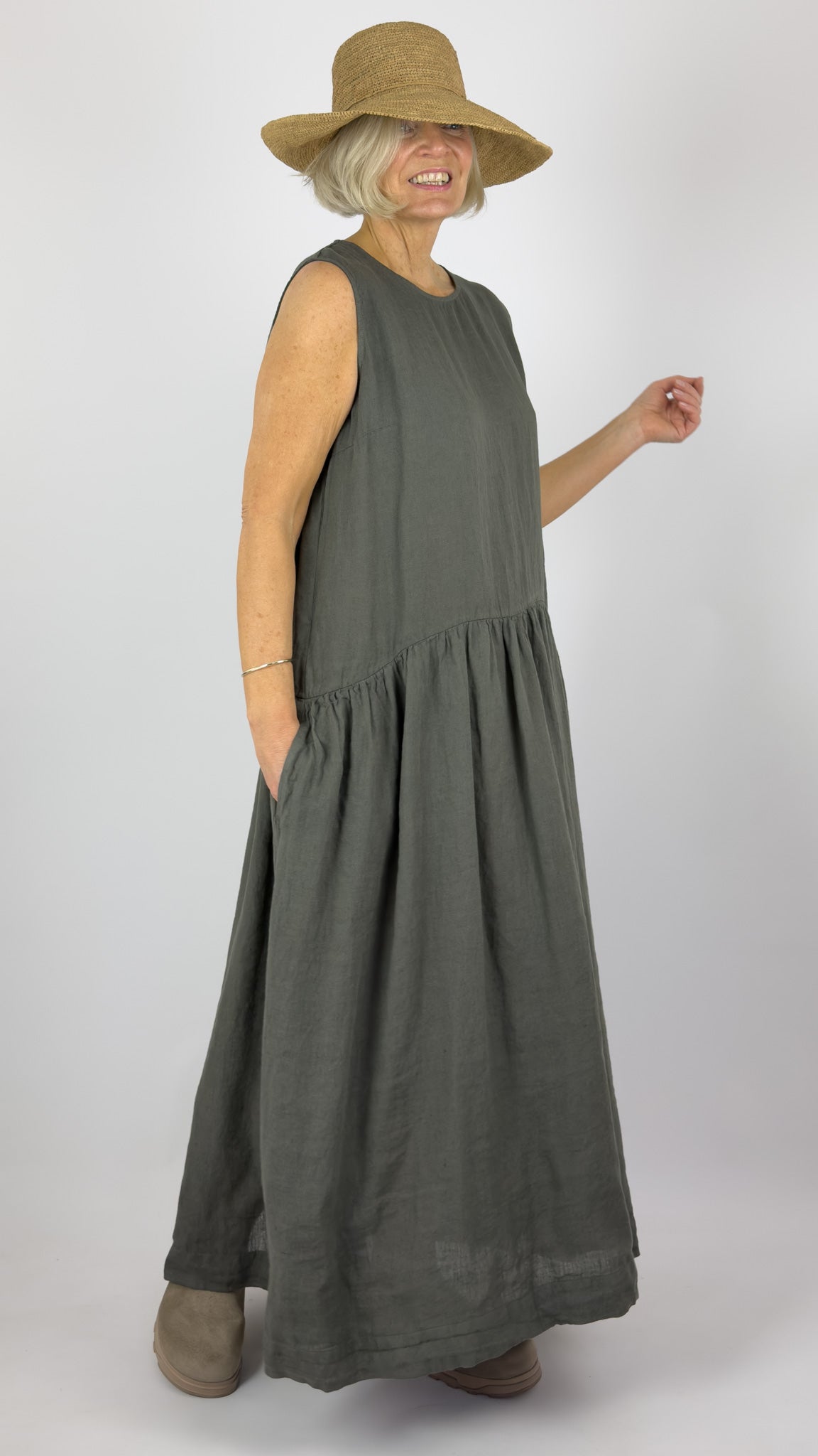 Neirami 224LI Dress Alloro