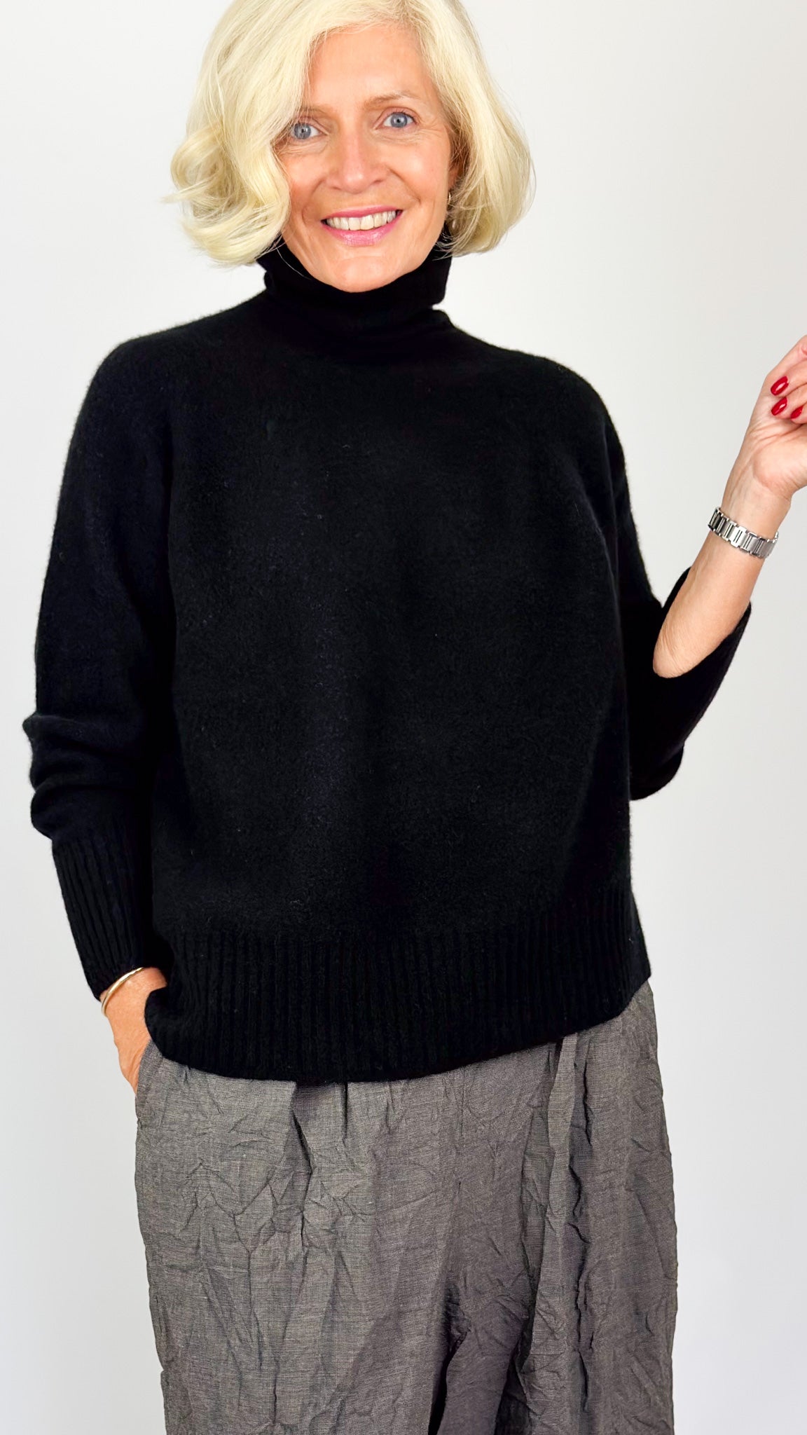 Pas De Calais 2705 Turtleneck Jumper Black