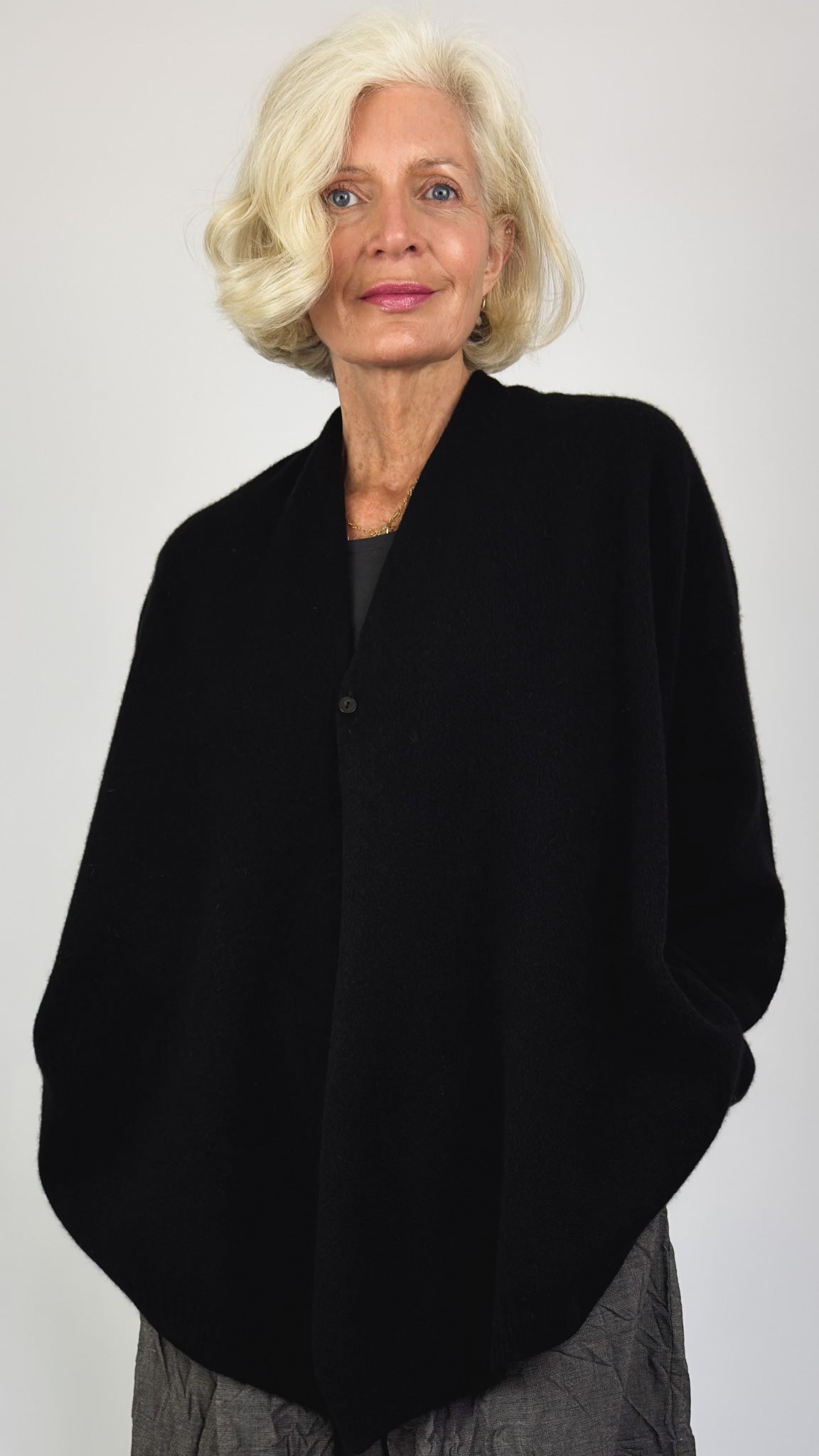Pas De Calais 2707 Haori Cardigan Black