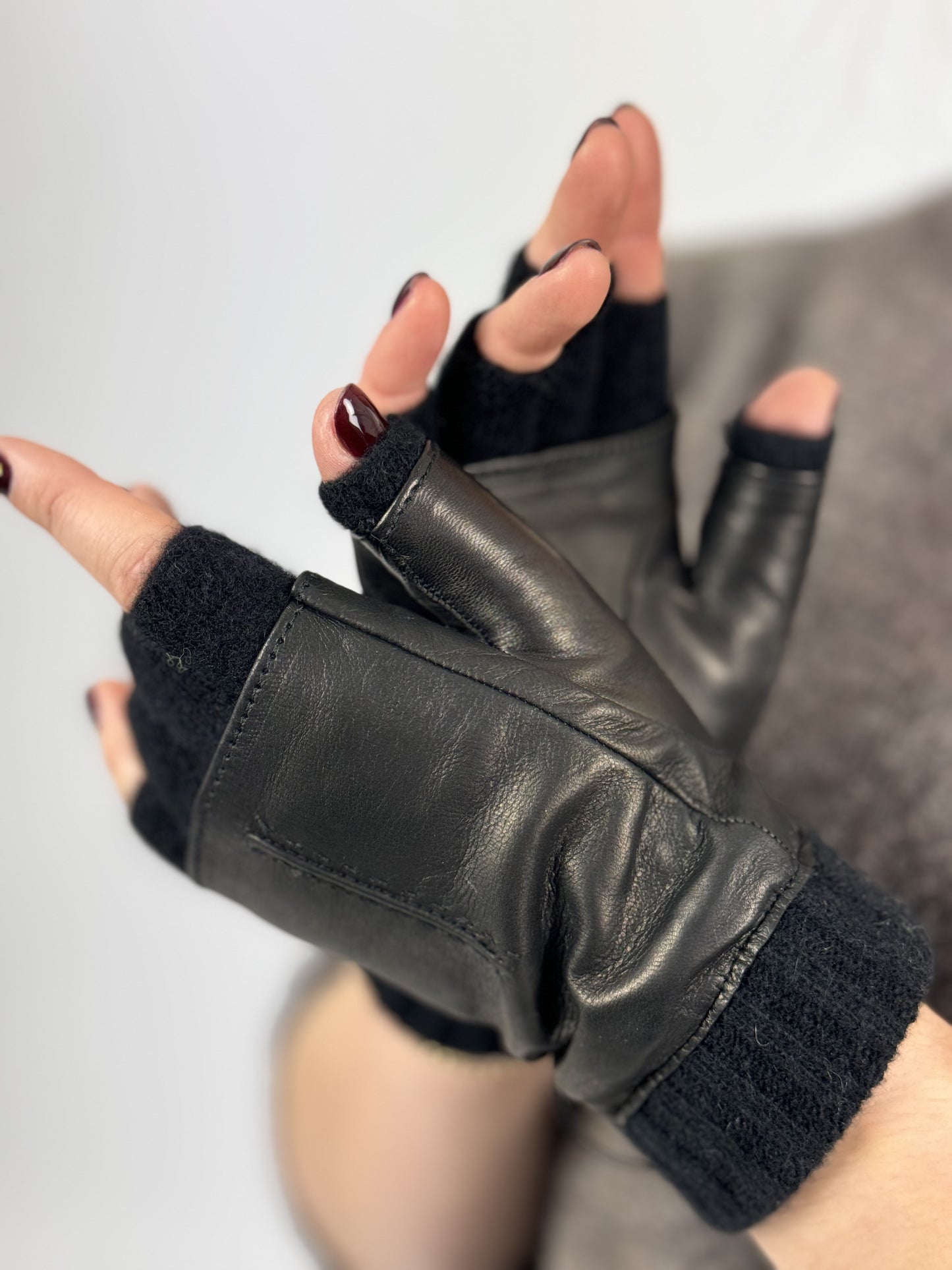 S'Amuser Chiese Gloves Black