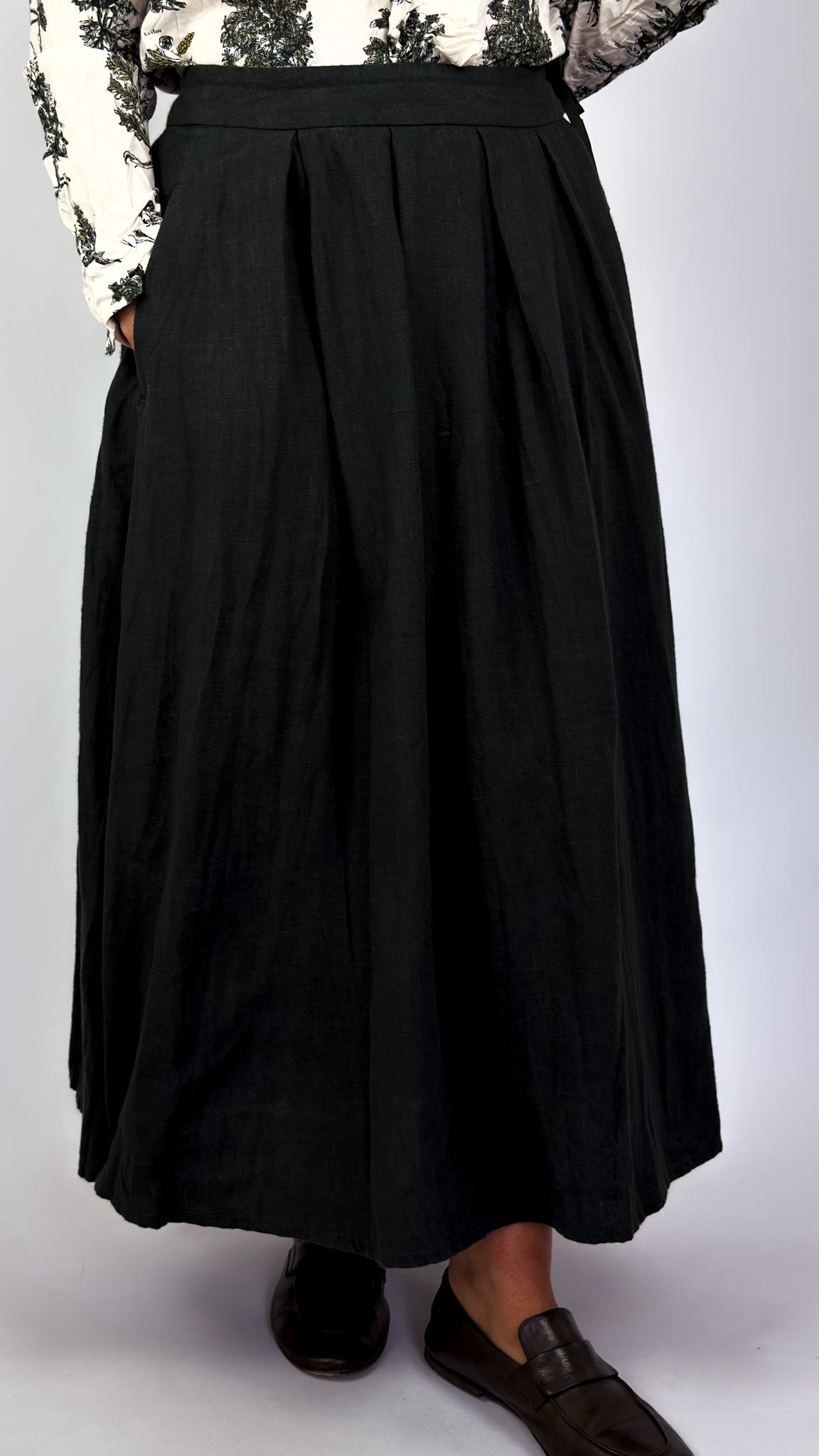 Pas De Calais 7492 Canvas Skirt Khaki