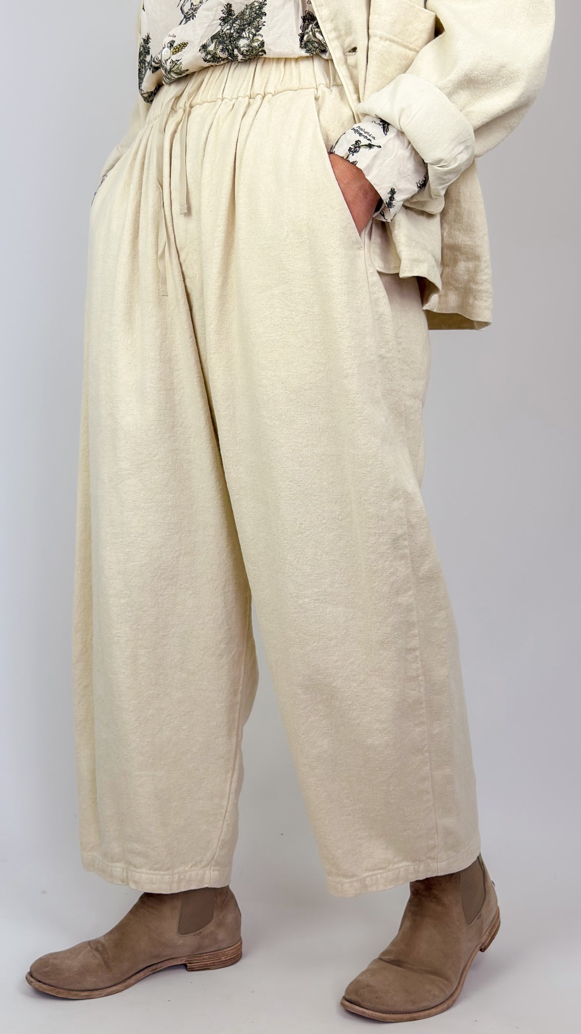 Pas De Calais 8744 Twill Trousers Natural