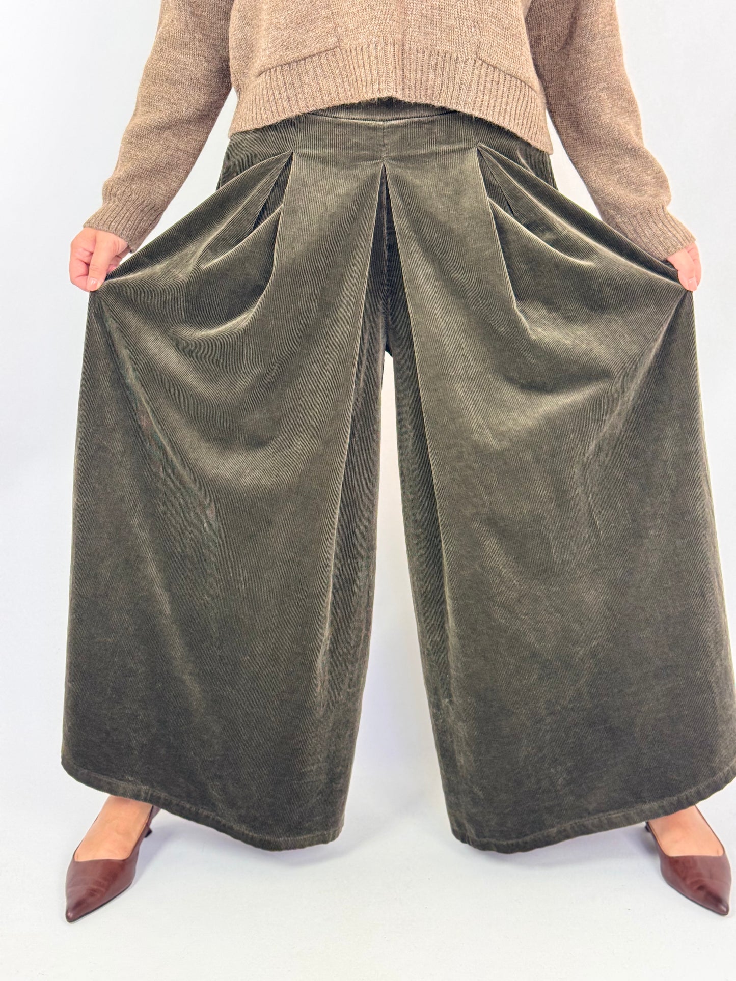 Humility Turbo Trousers Green