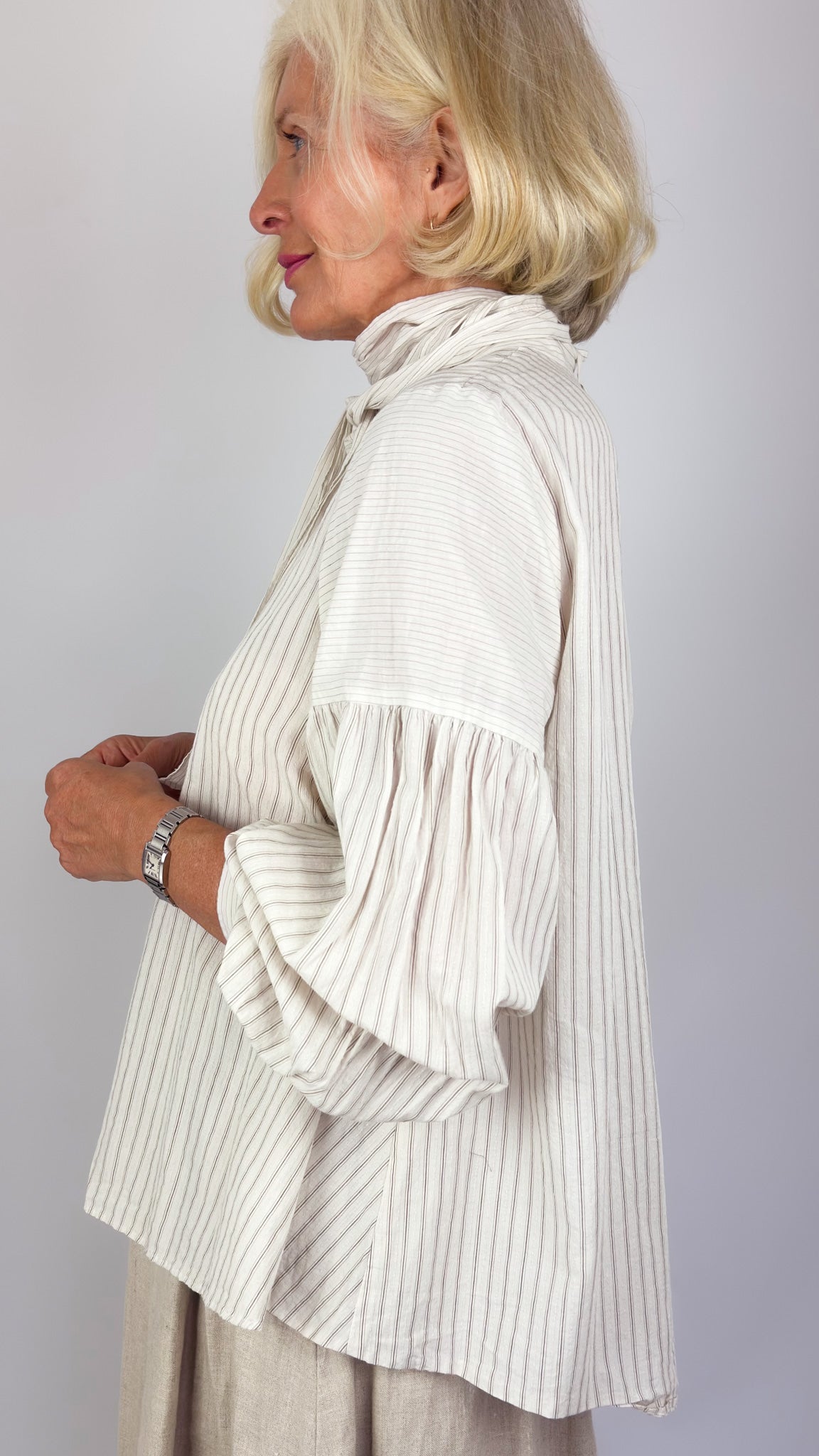 Pas De Calais 6856 Stripe Bow Blouse Ivory