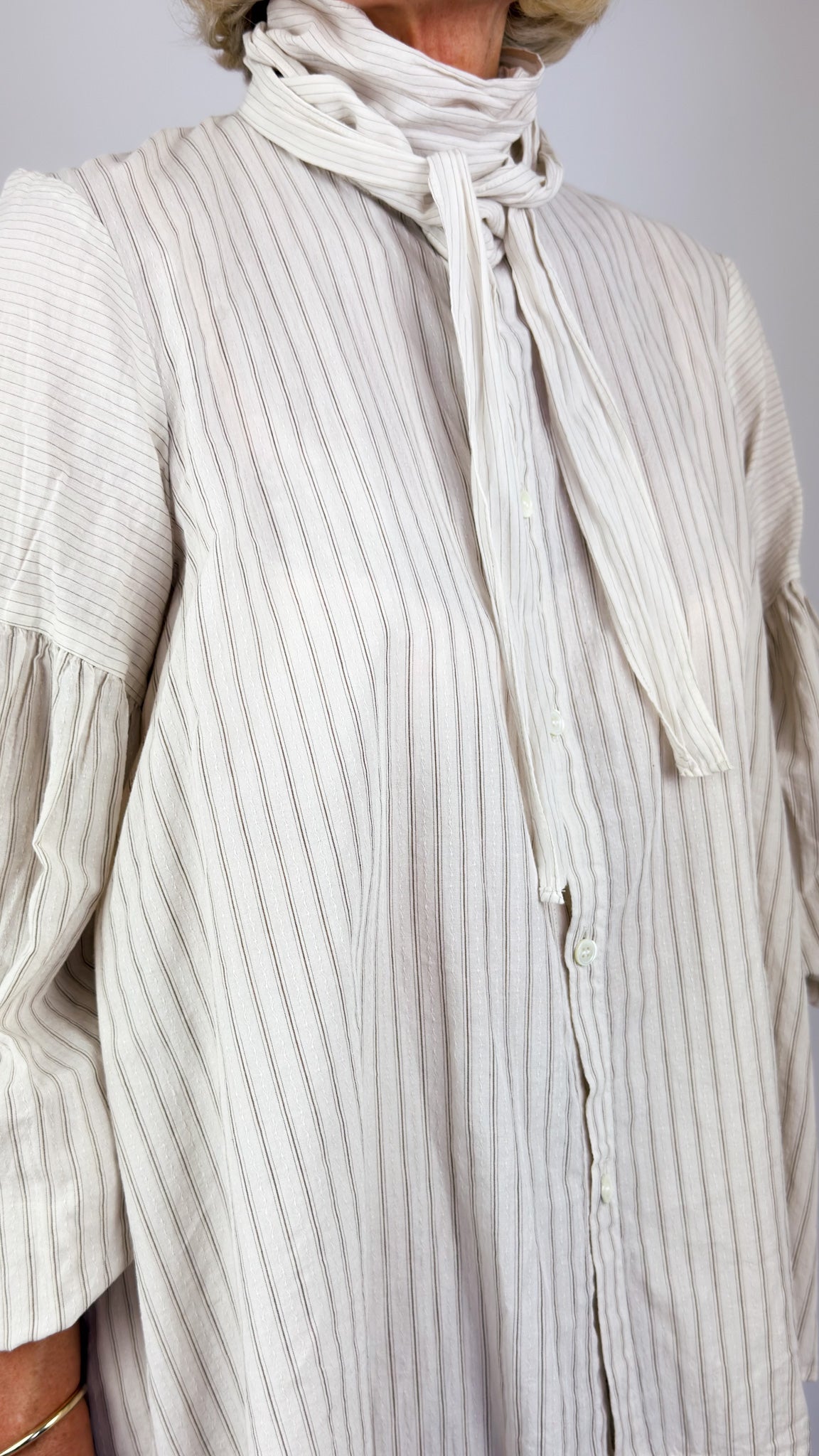Pas De Calais 6856 Stripe Bow Blouse Ivory
