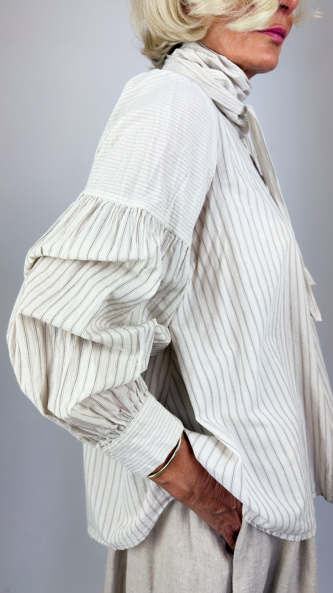 Pas De Calais 6856 Stripe Bow Blouse Ivory