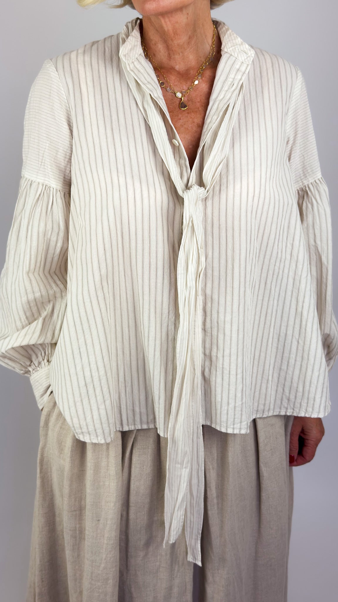 Pas De Calais 6856 Stripe Bow Blouse Ivory