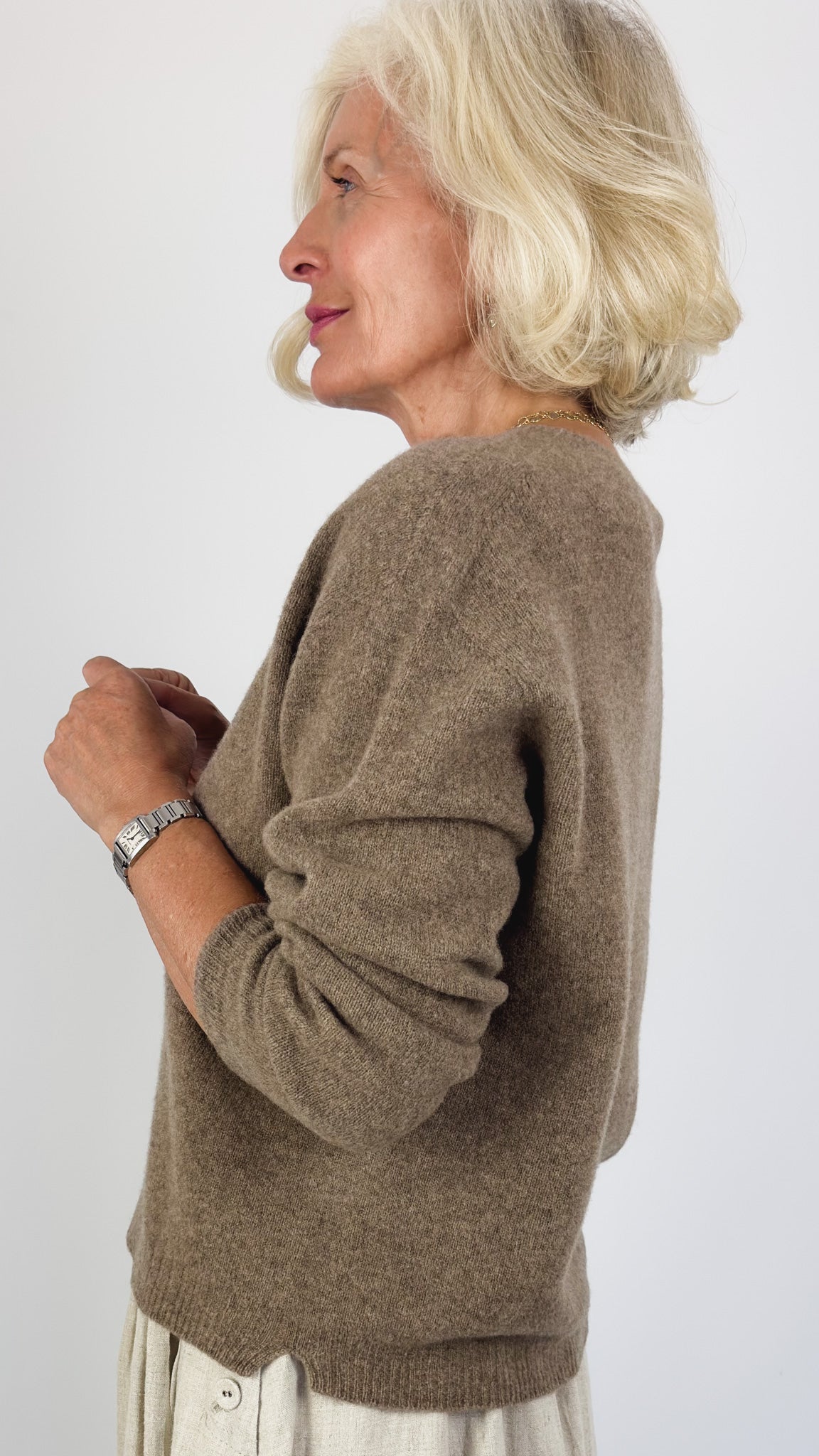 Pas De Calais 2711 Crewneck Cardigan Brown