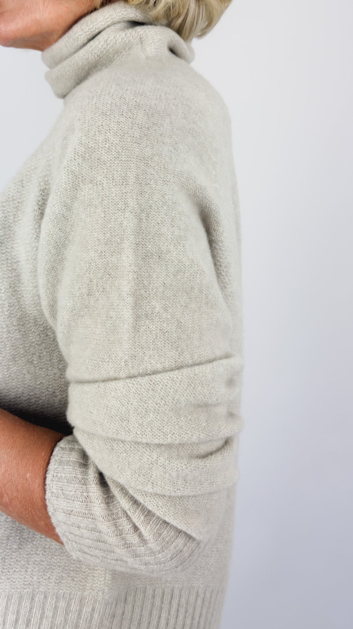 Pas De Calais 2705 Turtleneck Jumper Greige