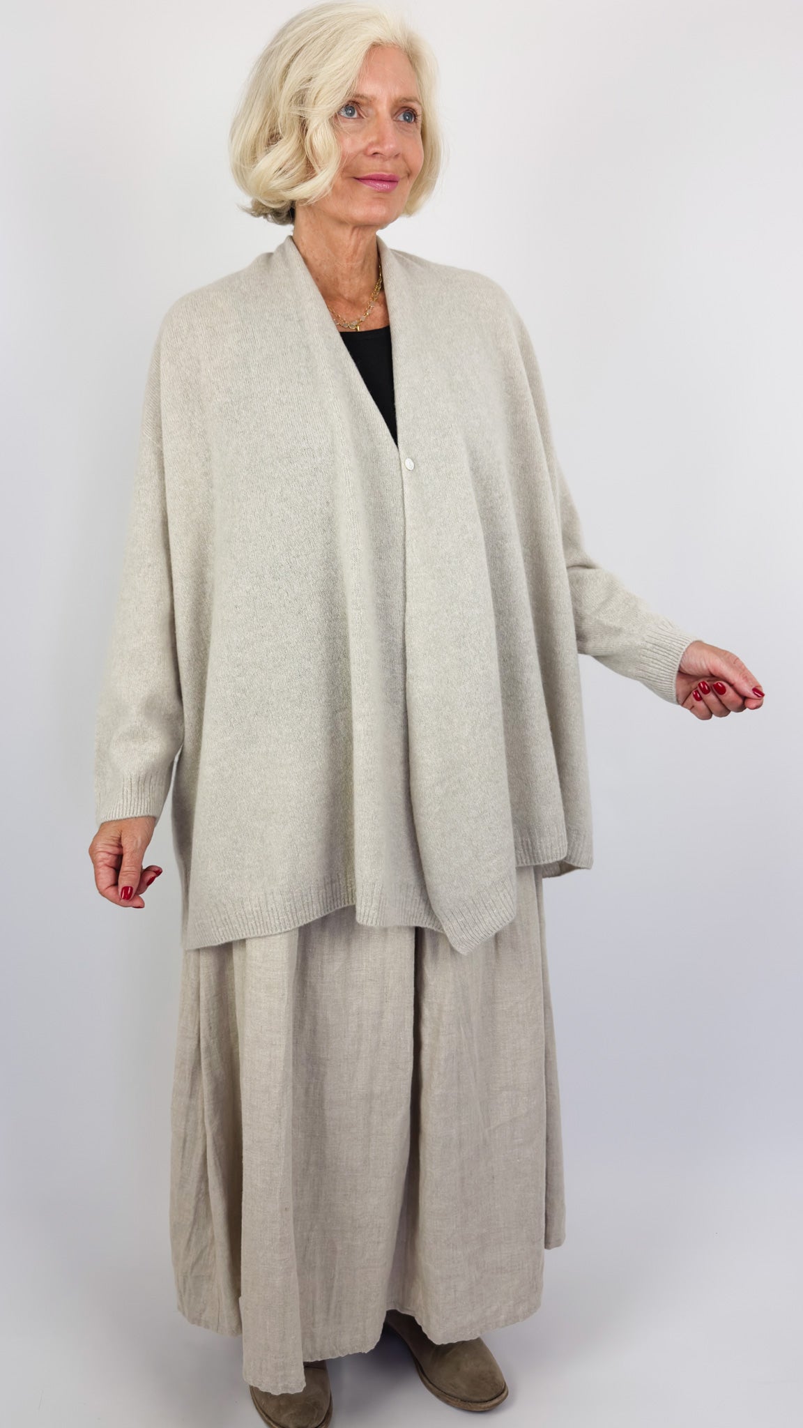 Pas De Calais 2707 Haori Cardigan Greige